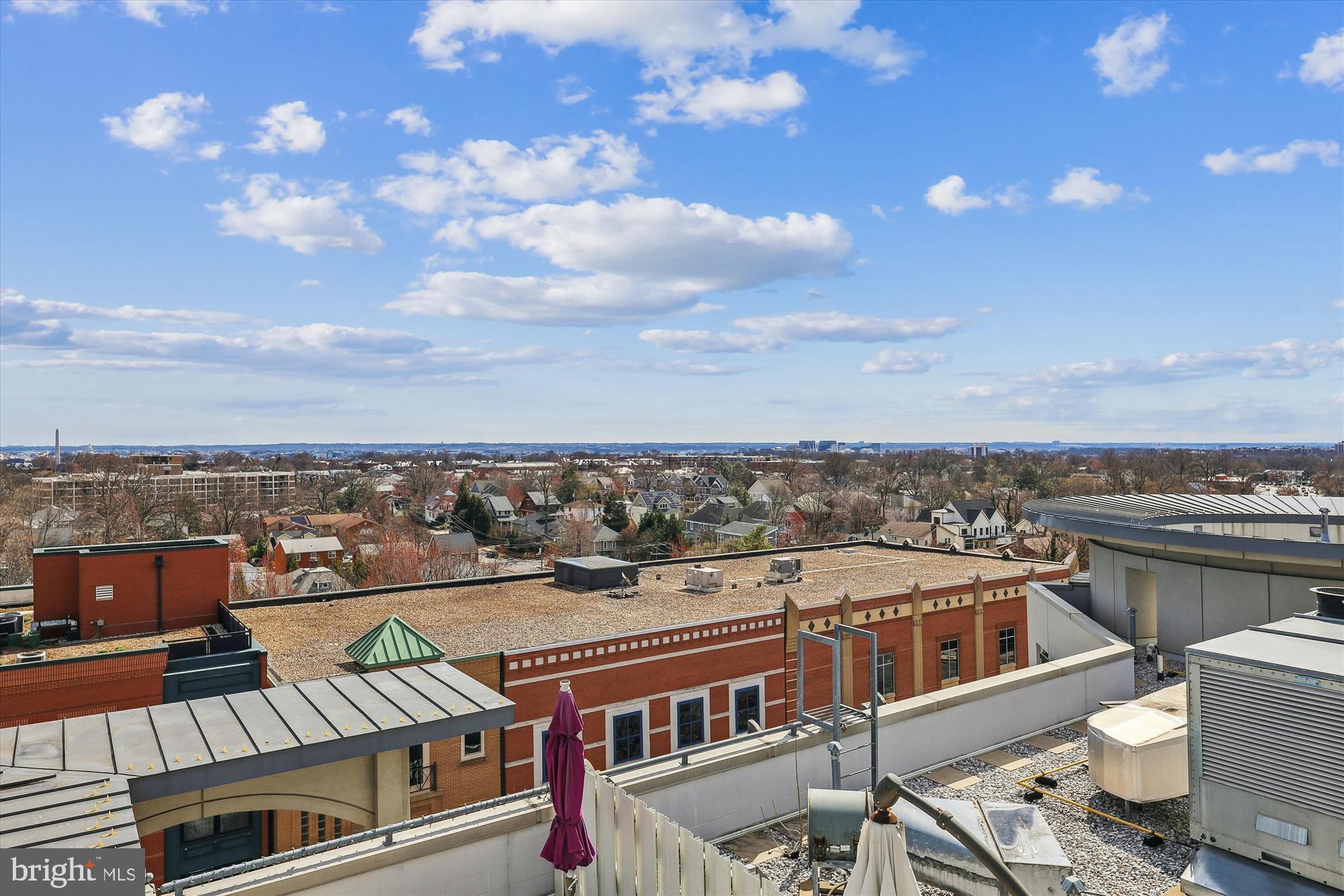 CLARENDON 1021 - Residential Lease