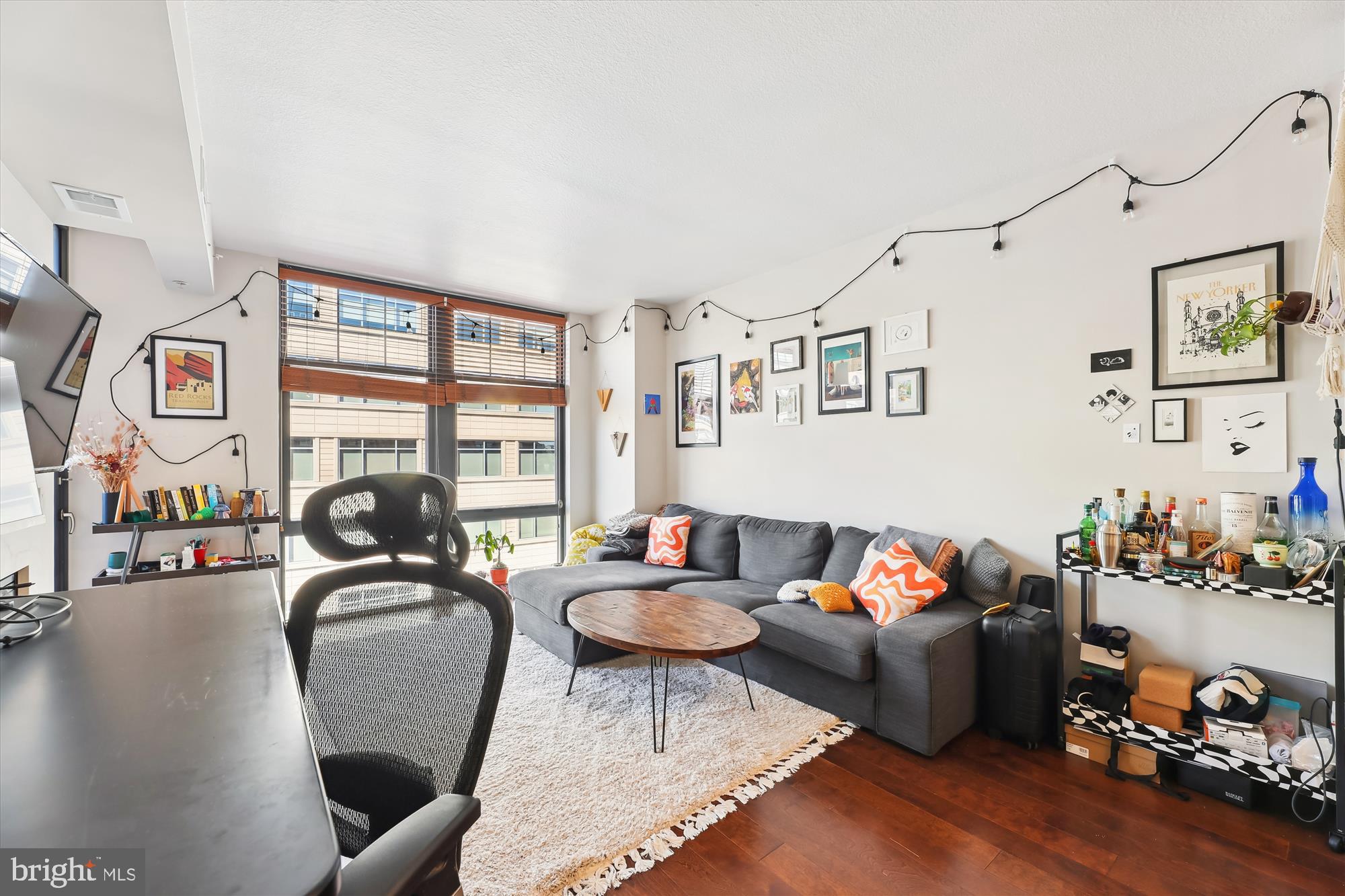 CLARENDON 1021 - Residential Lease