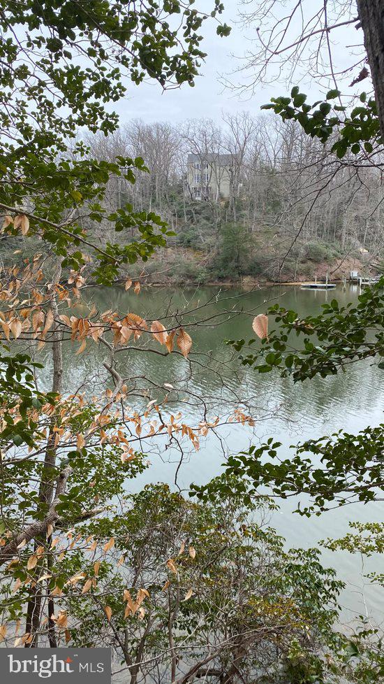TOWN CREEK - Land