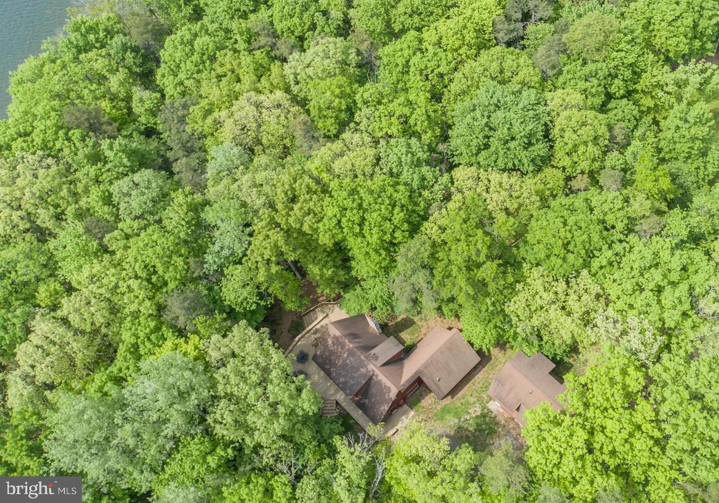 THOUSAND ACRES - Residential