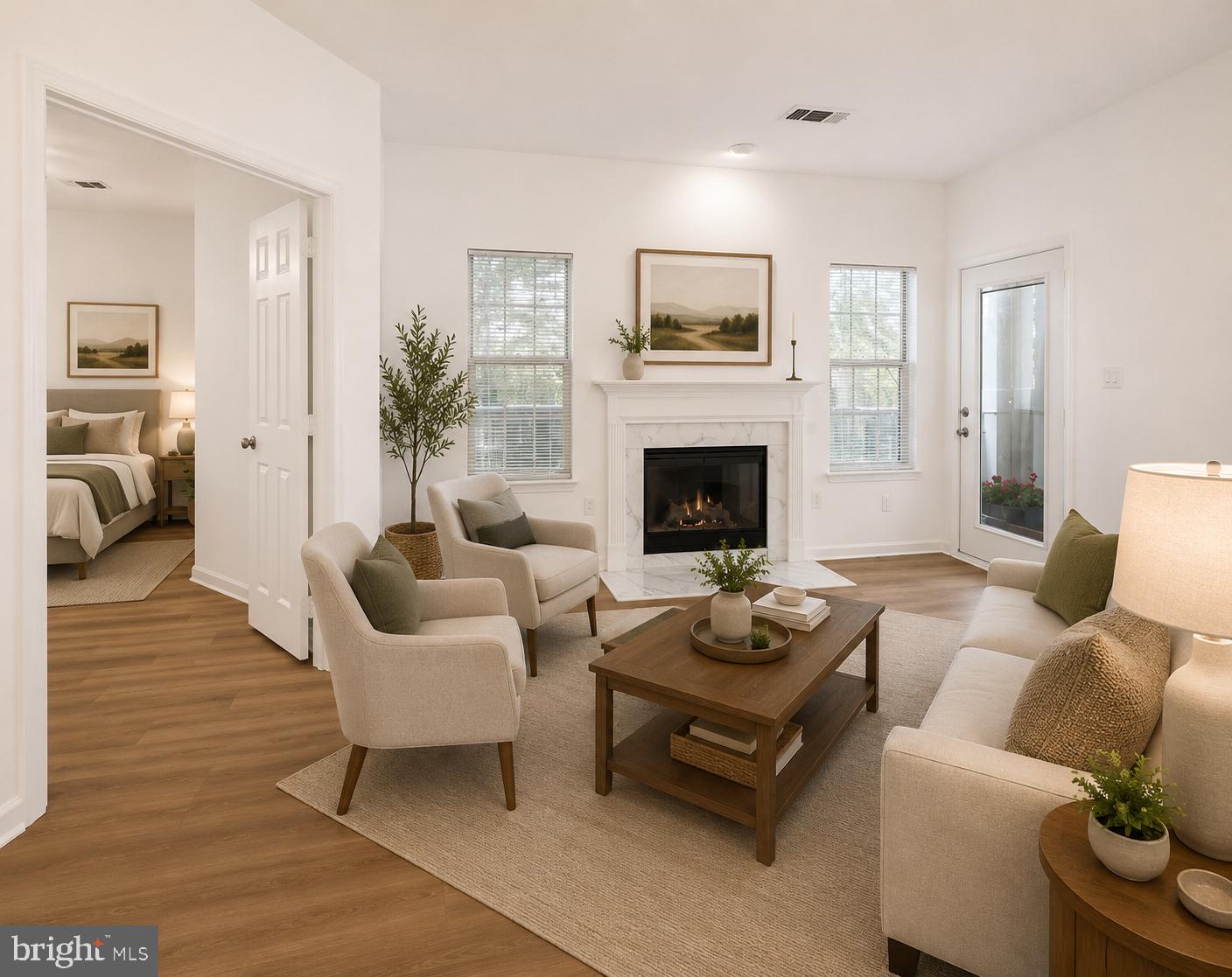 EDGEWATER AT TOWN CENTER - Residential