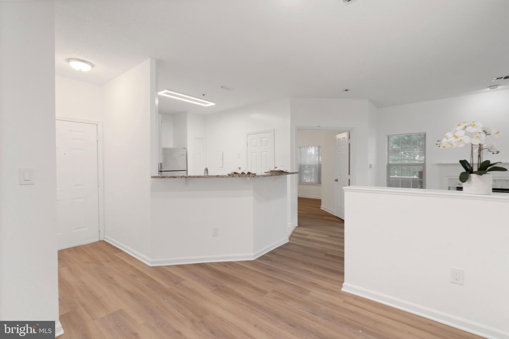 EDGEWATER AT TOWN CENTER - Residential