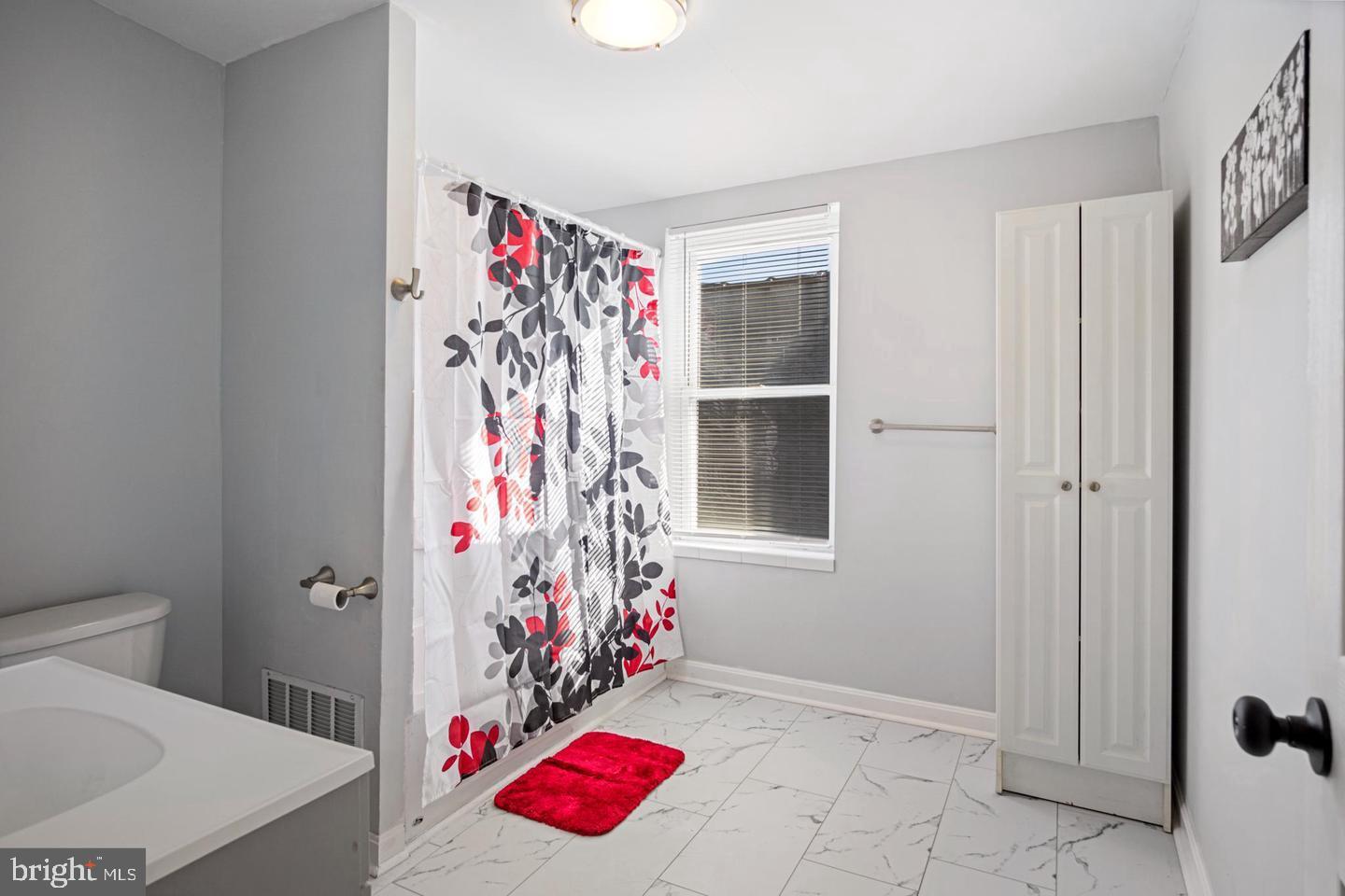 FISHTOWN - Residential Lease