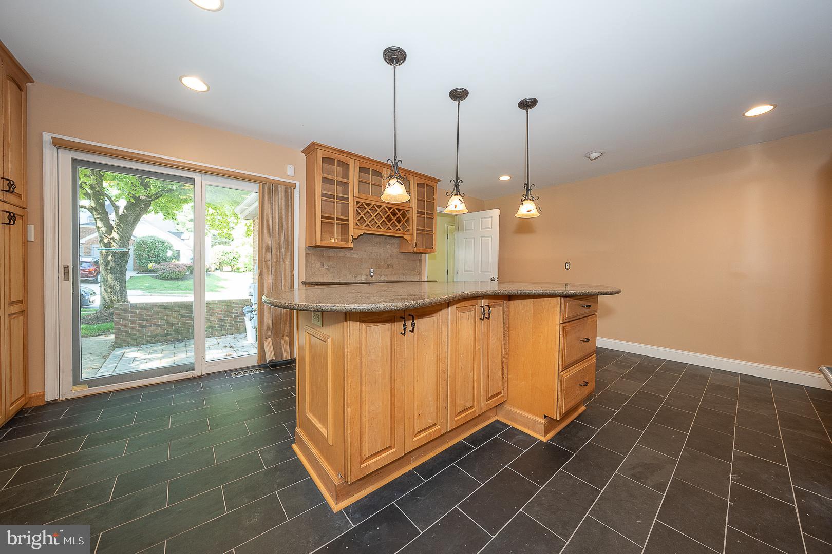 EAGLE VIEW - Residential