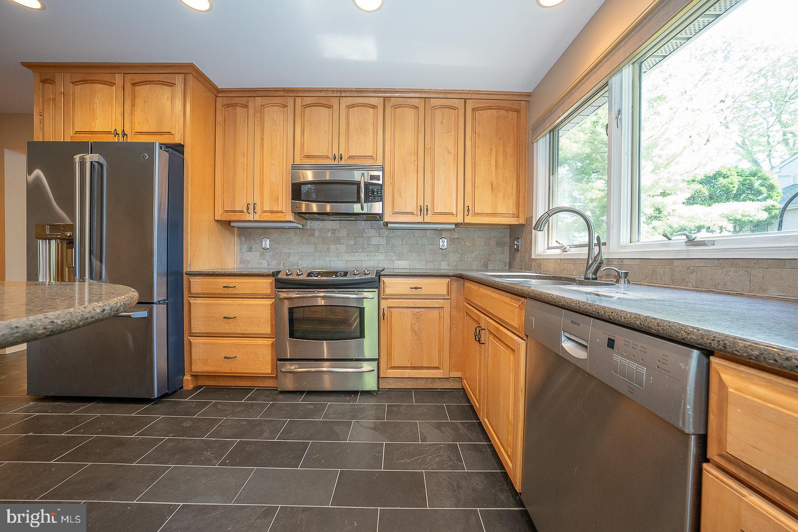 EAGLE VIEW - Residential