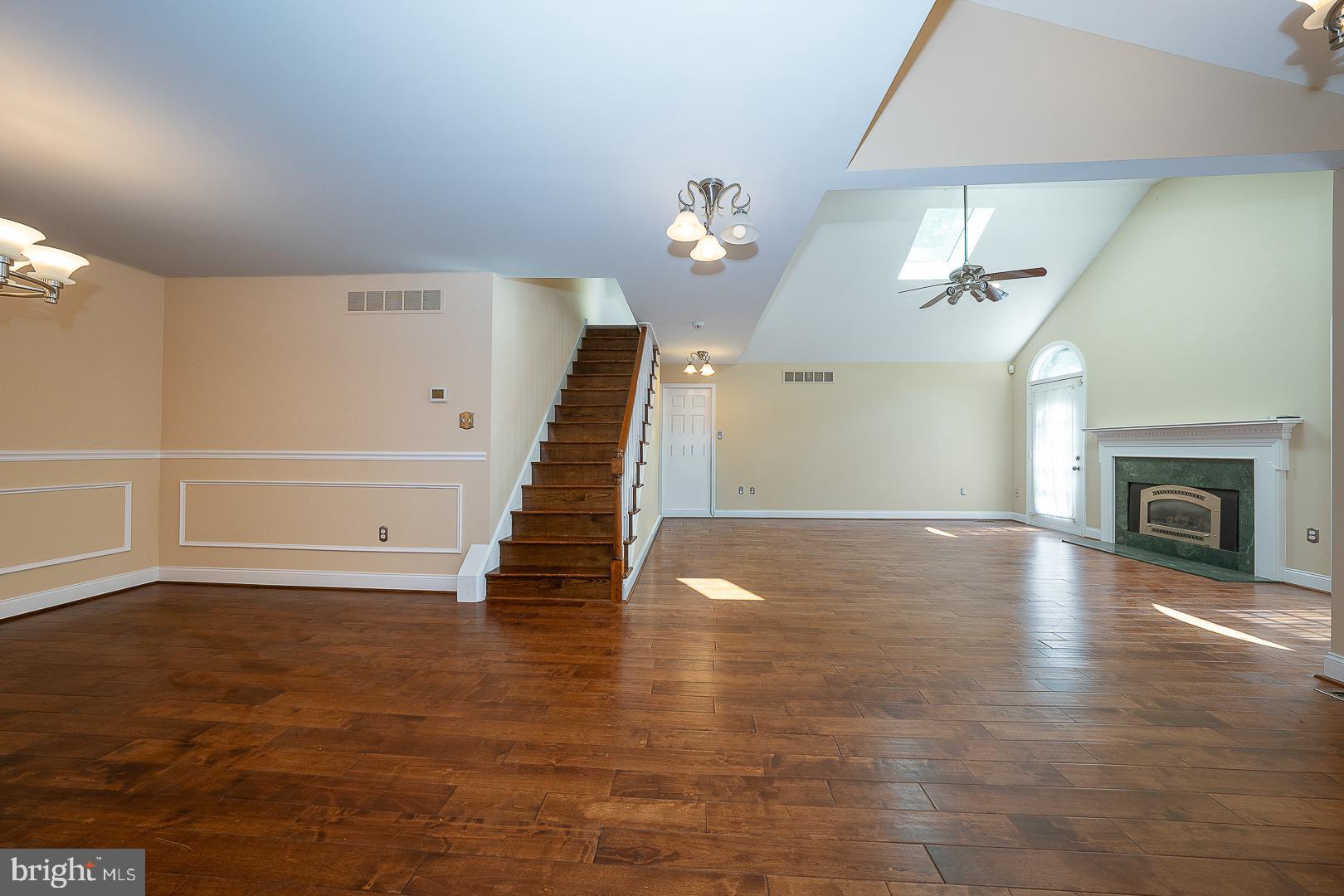 EAGLE VIEW - Residential