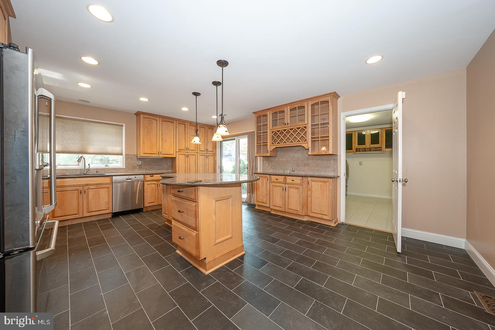 EAGLE VIEW - Residential