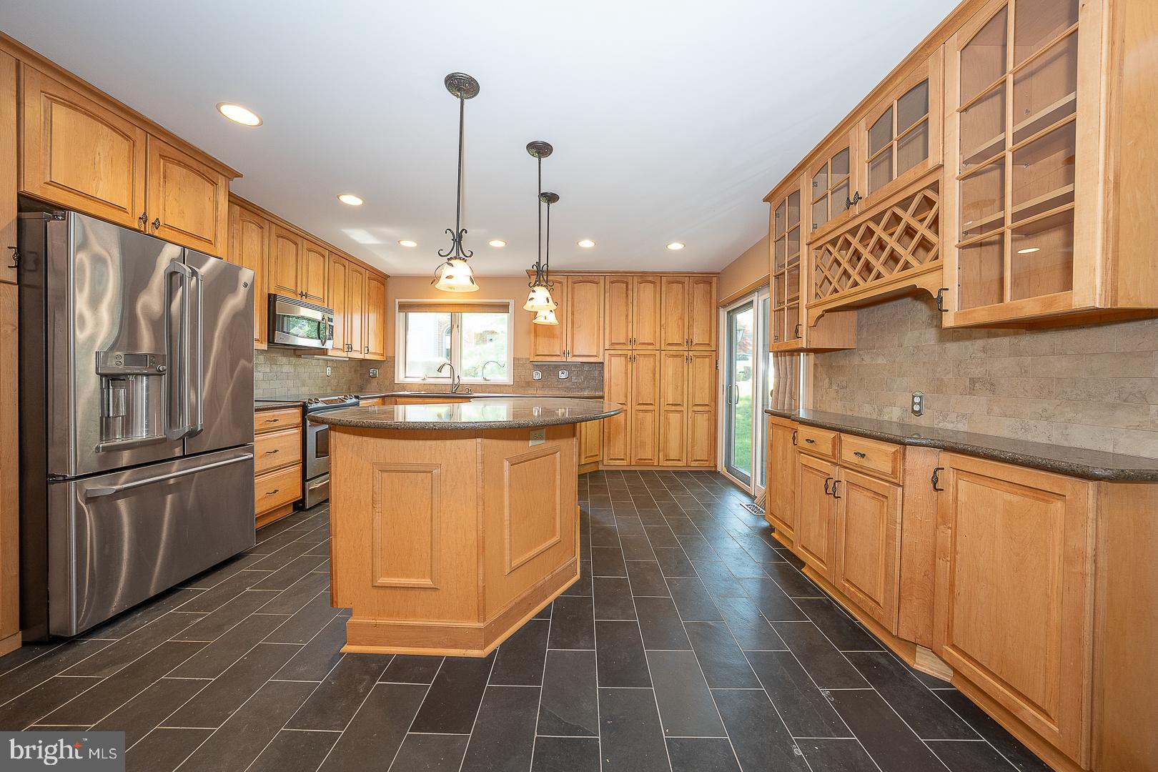 EAGLE VIEW - Residential