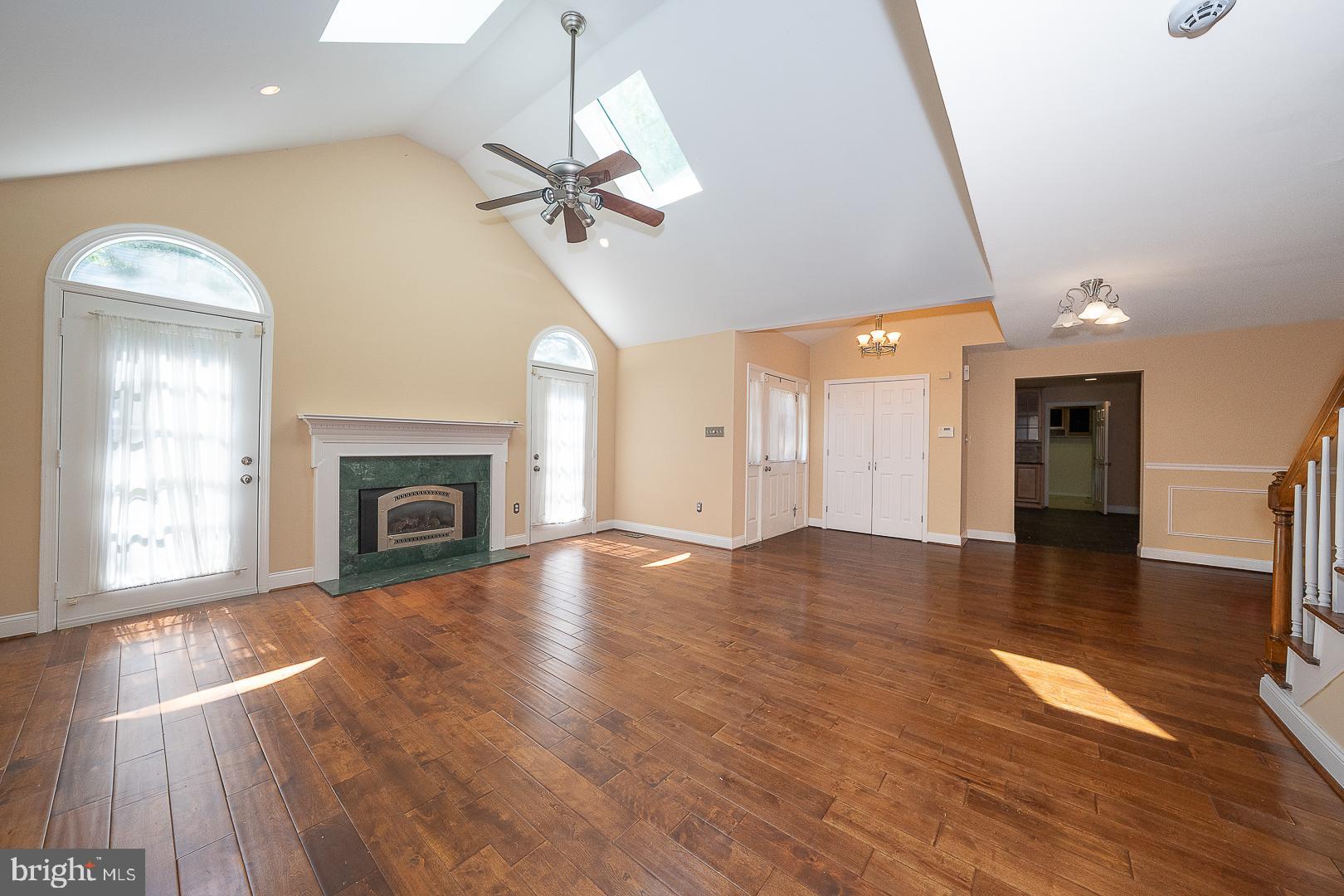 EAGLE VIEW - Residential