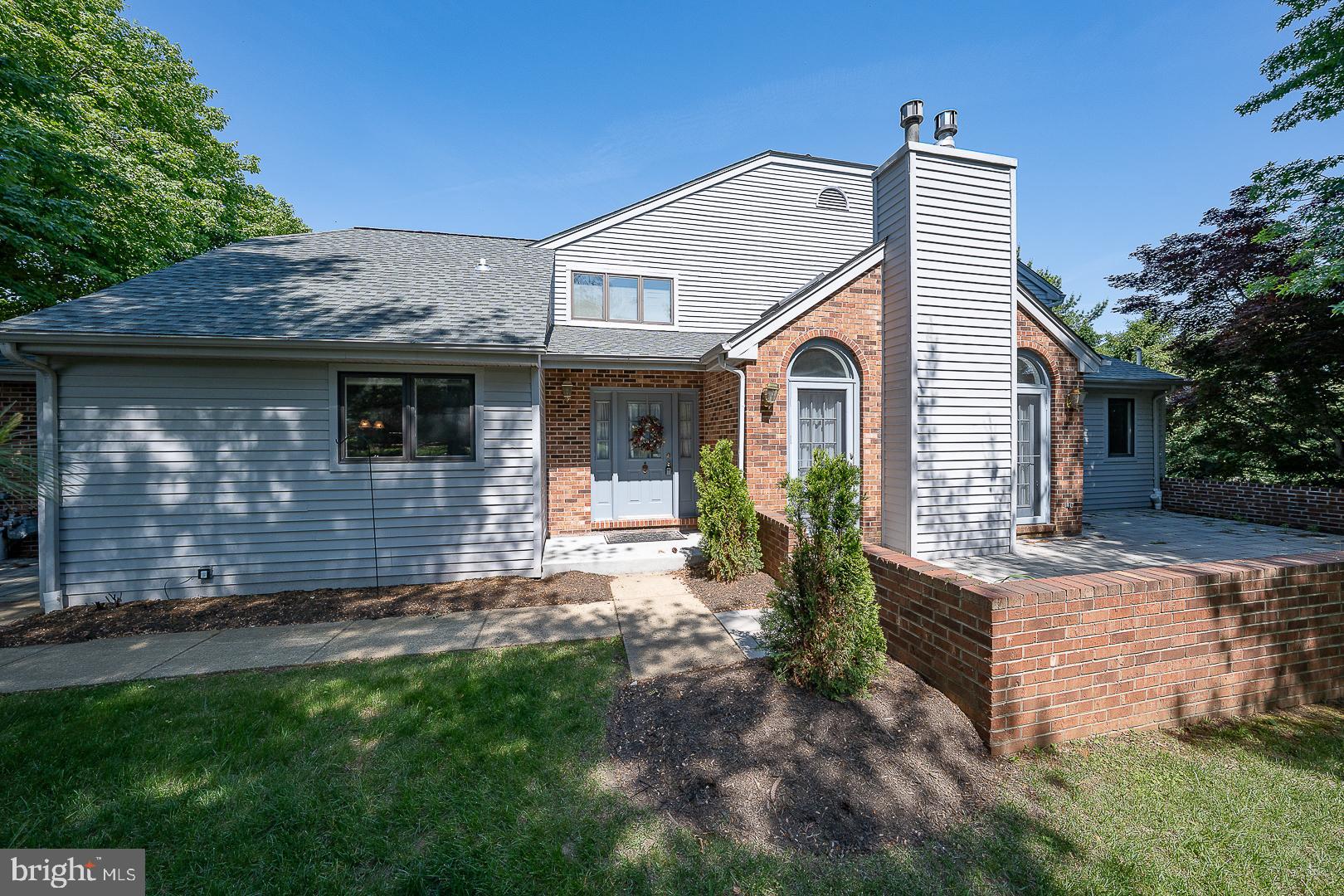 EAGLE VIEW - Residential