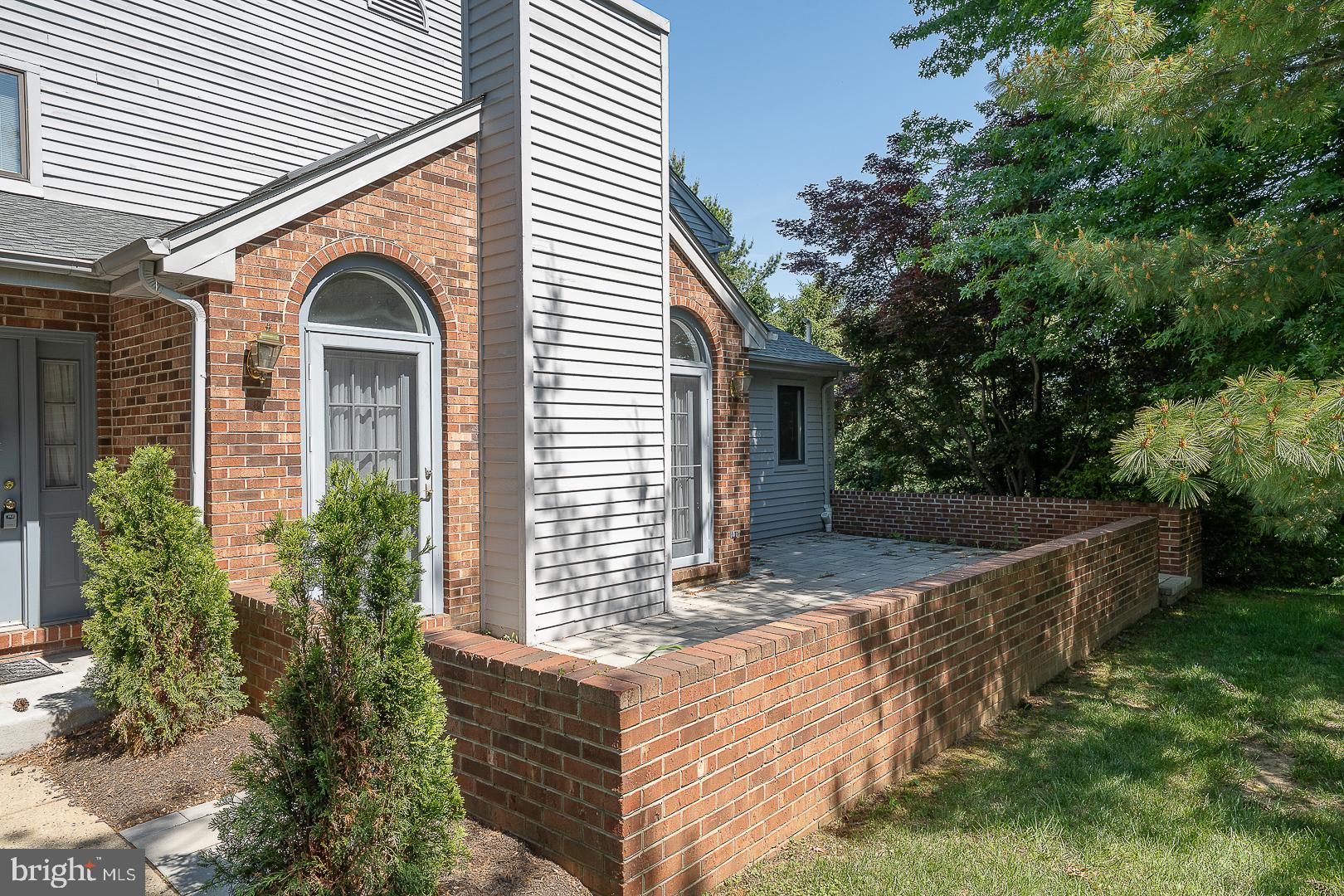EAGLE VIEW - Residential