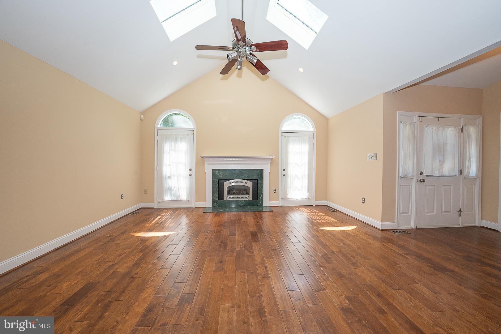 EAGLE VIEW - Residential