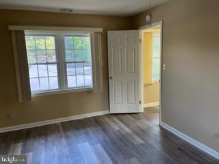 FLYING HILLS - Residential Lease