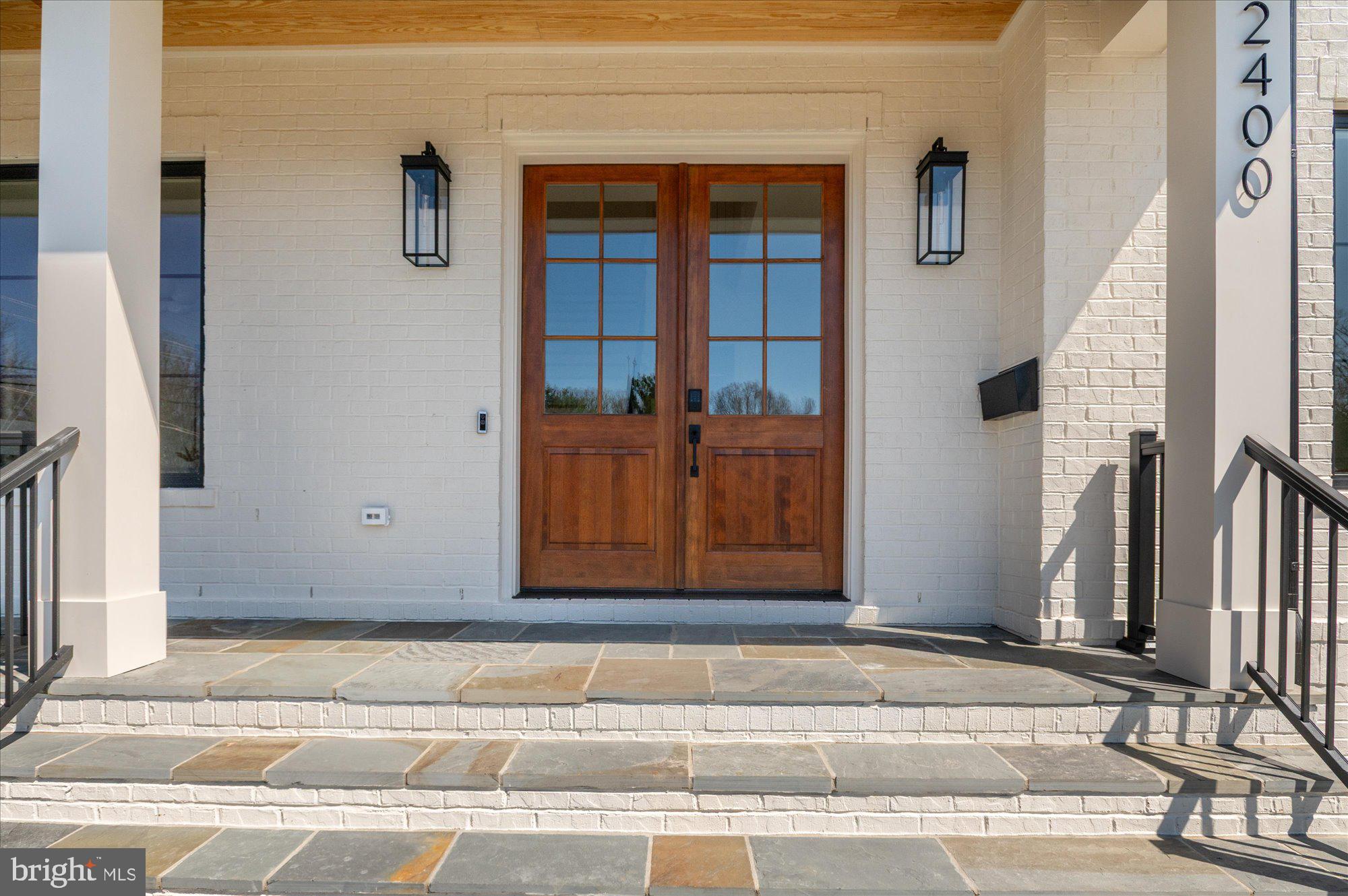 CRYSTAL SPRING KNOLLS - Residential
