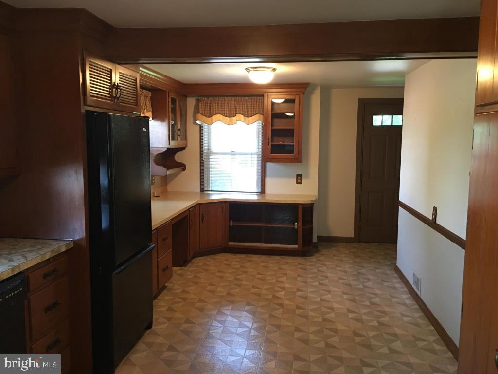 WILLOW STREET - Residential