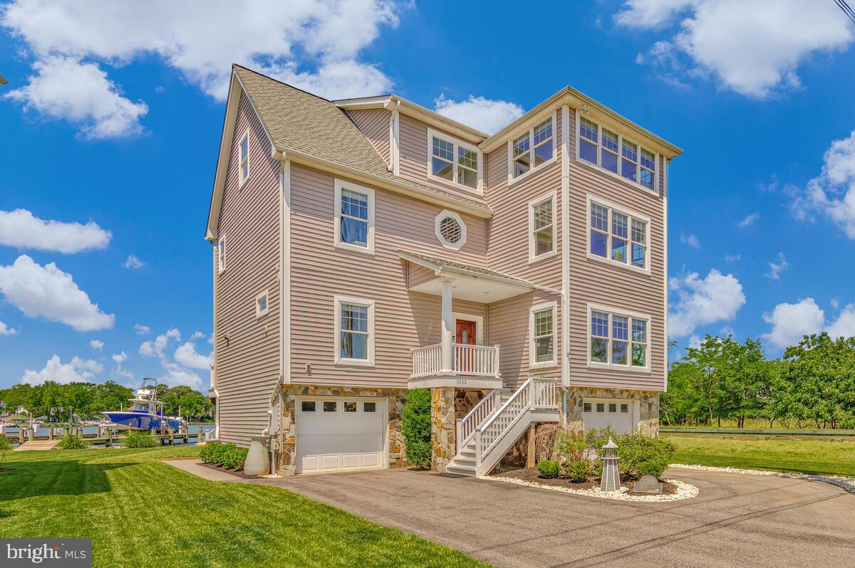 OYSTER HARBOR - Residential