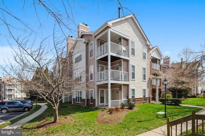 ASHBURN FARM - Residential