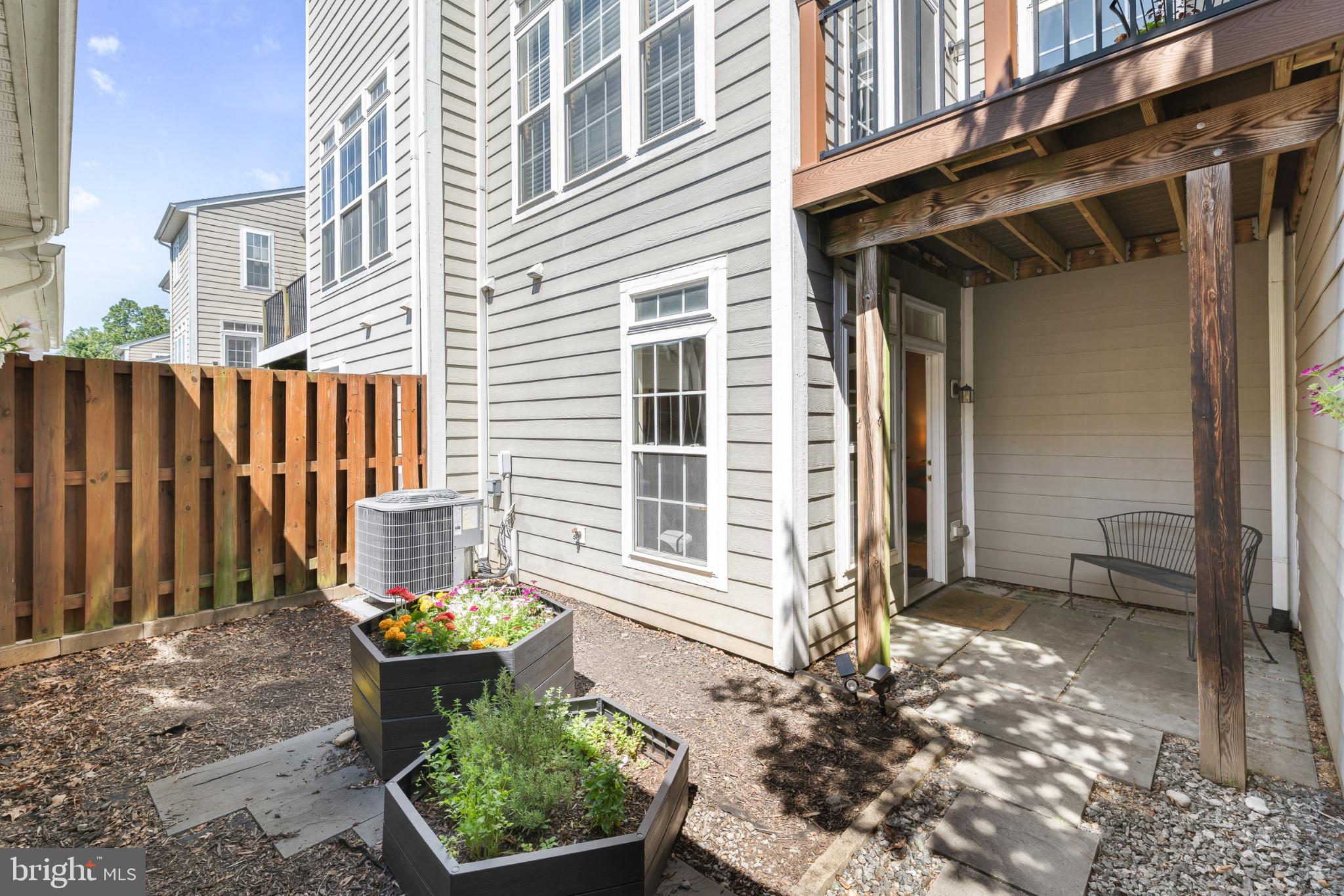 CHERRY HILL - Residential