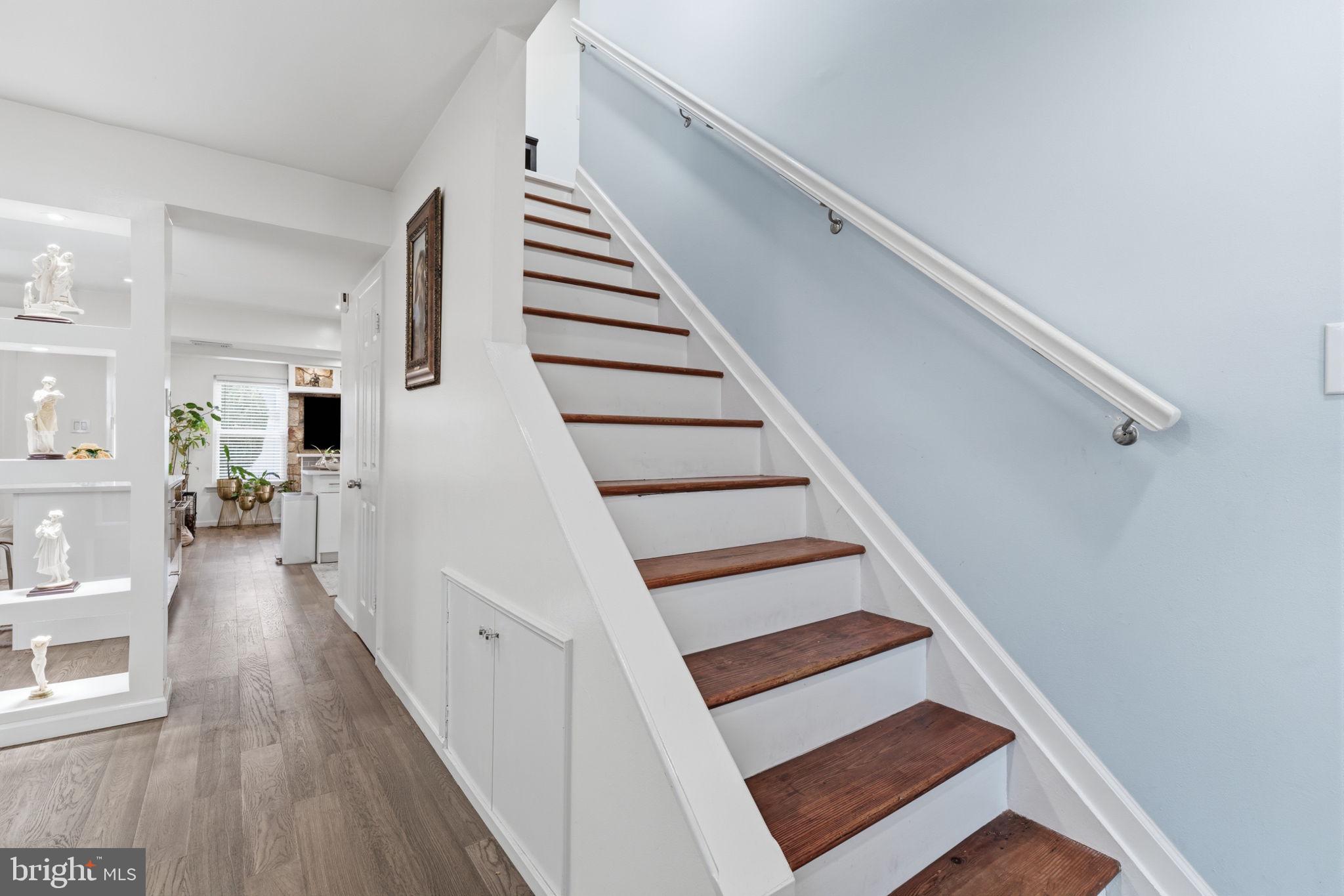 NESHAMINY VALLEY - Residential