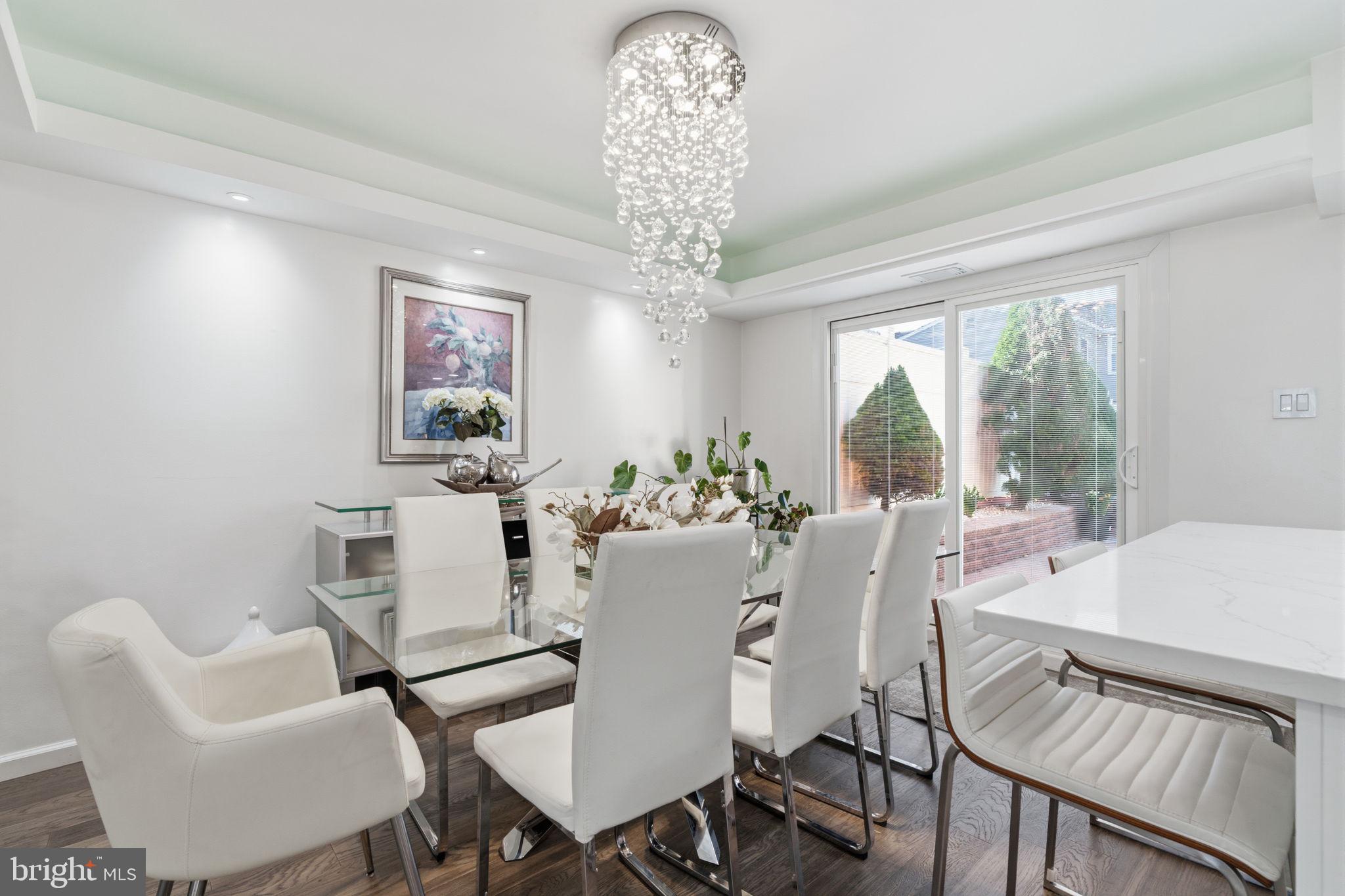 NESHAMINY VALLEY - Residential