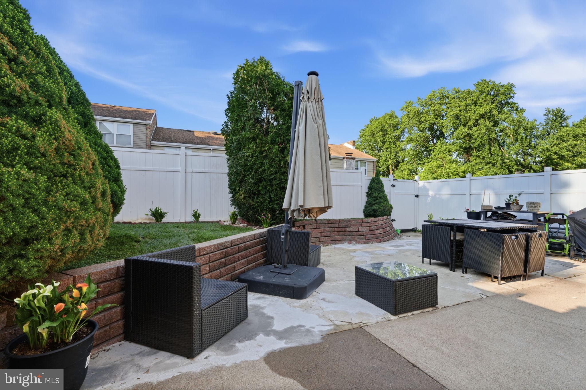 NESHAMINY VALLEY - Residential