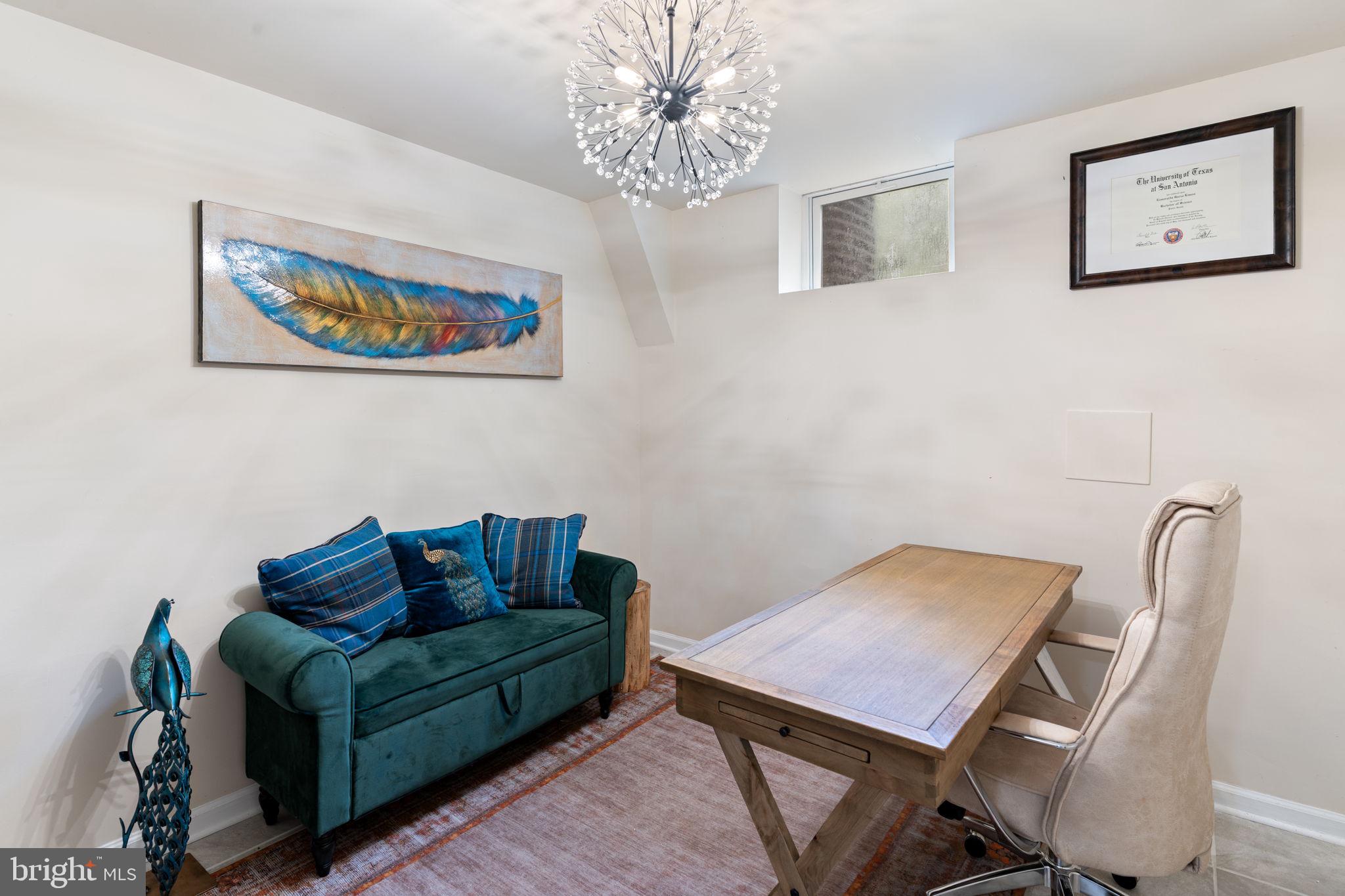 WARREN J WILLETT'S SUB - Residential