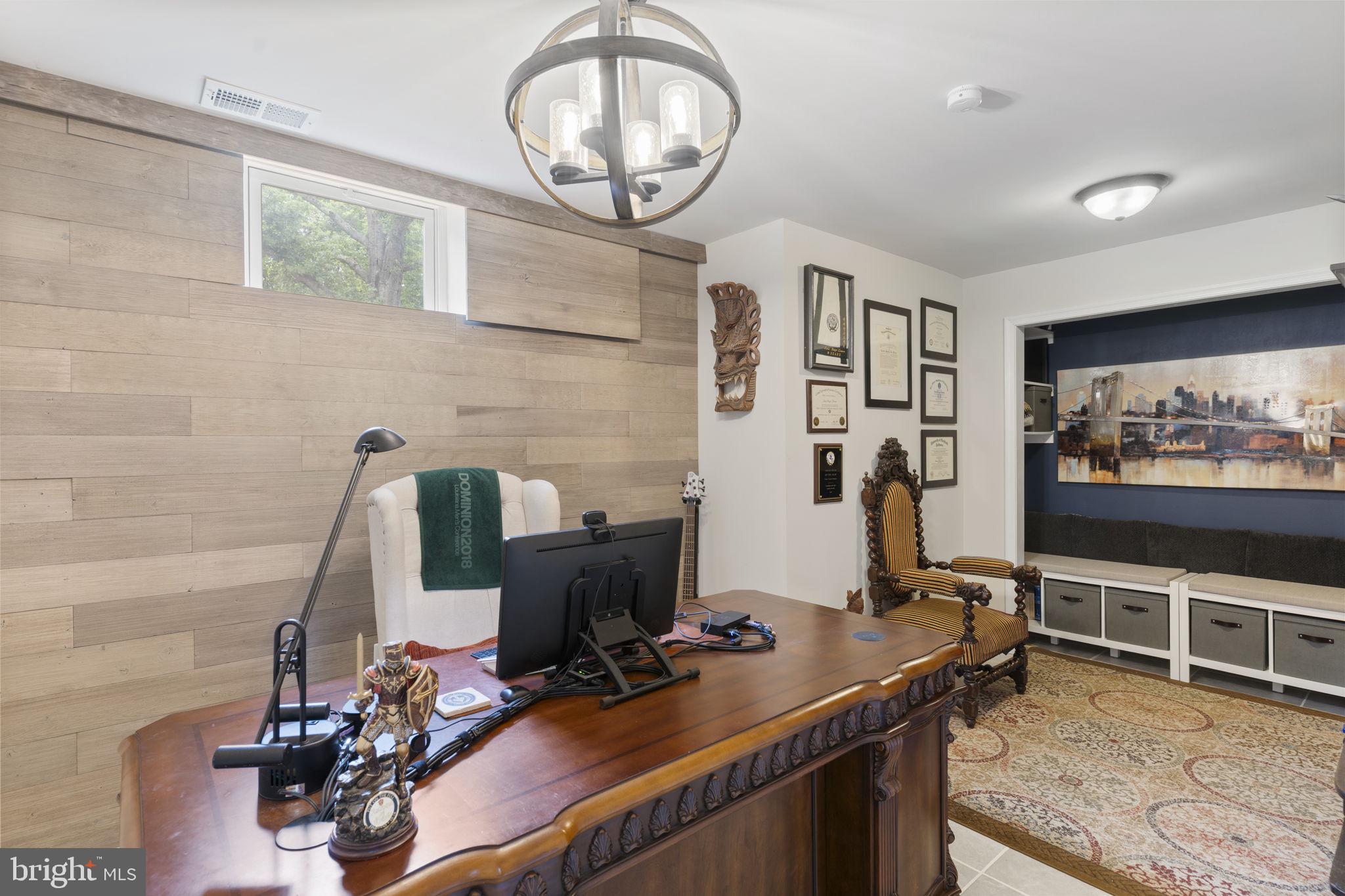 WARREN J WILLETT'S SUB - Residential