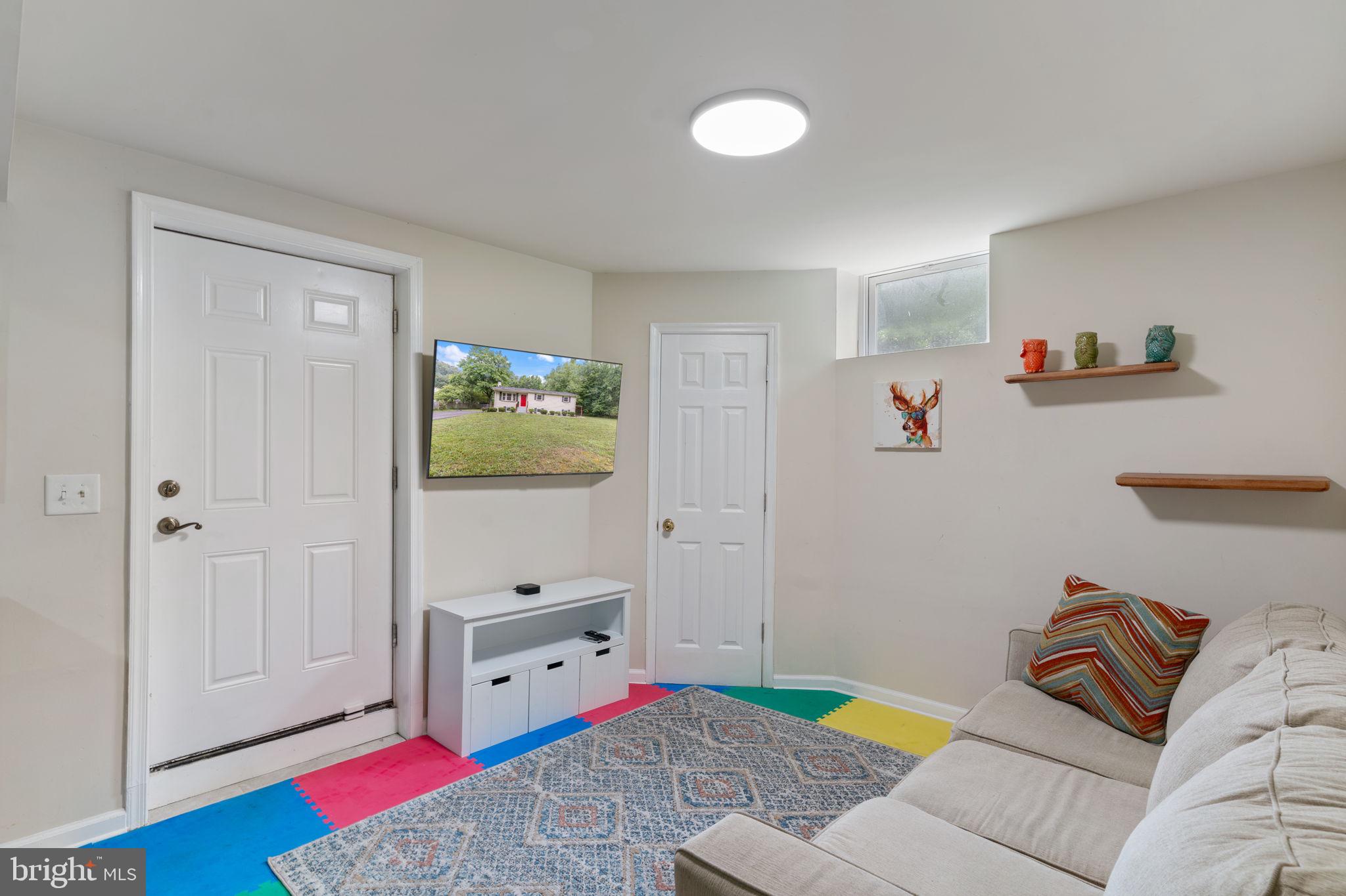 WARREN J WILLETT'S SUB - Residential