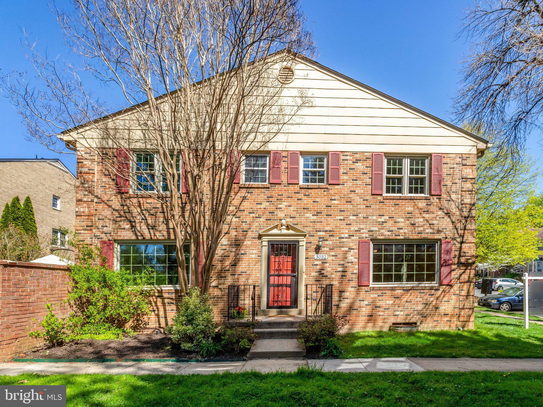 SEVEN OAKS - Residential