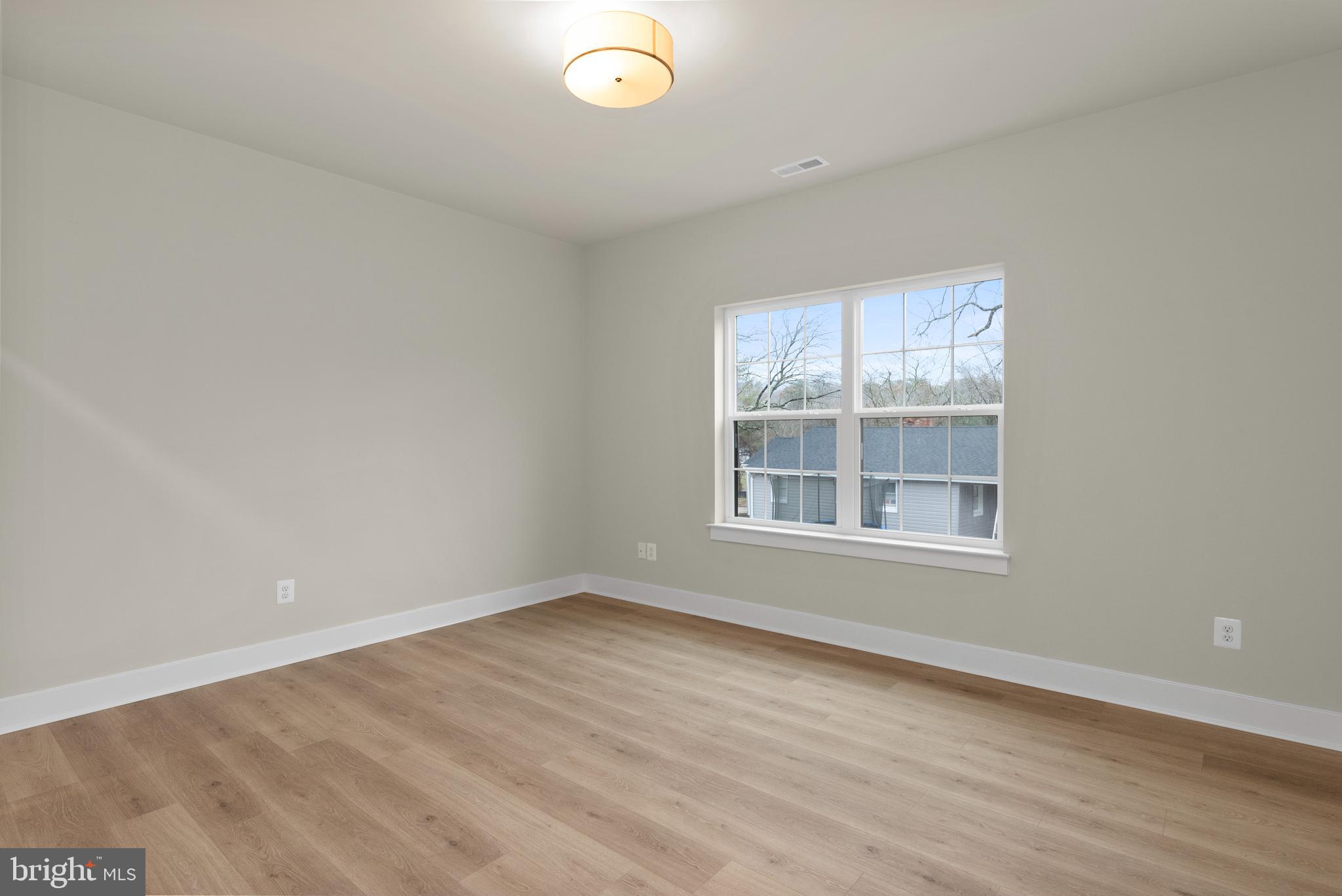 ANNESLEY BY THE BAY - Residential