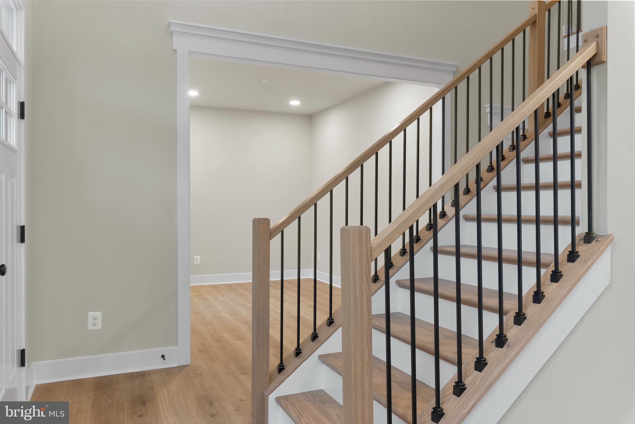 ANNESLEY BY THE BAY - Residential