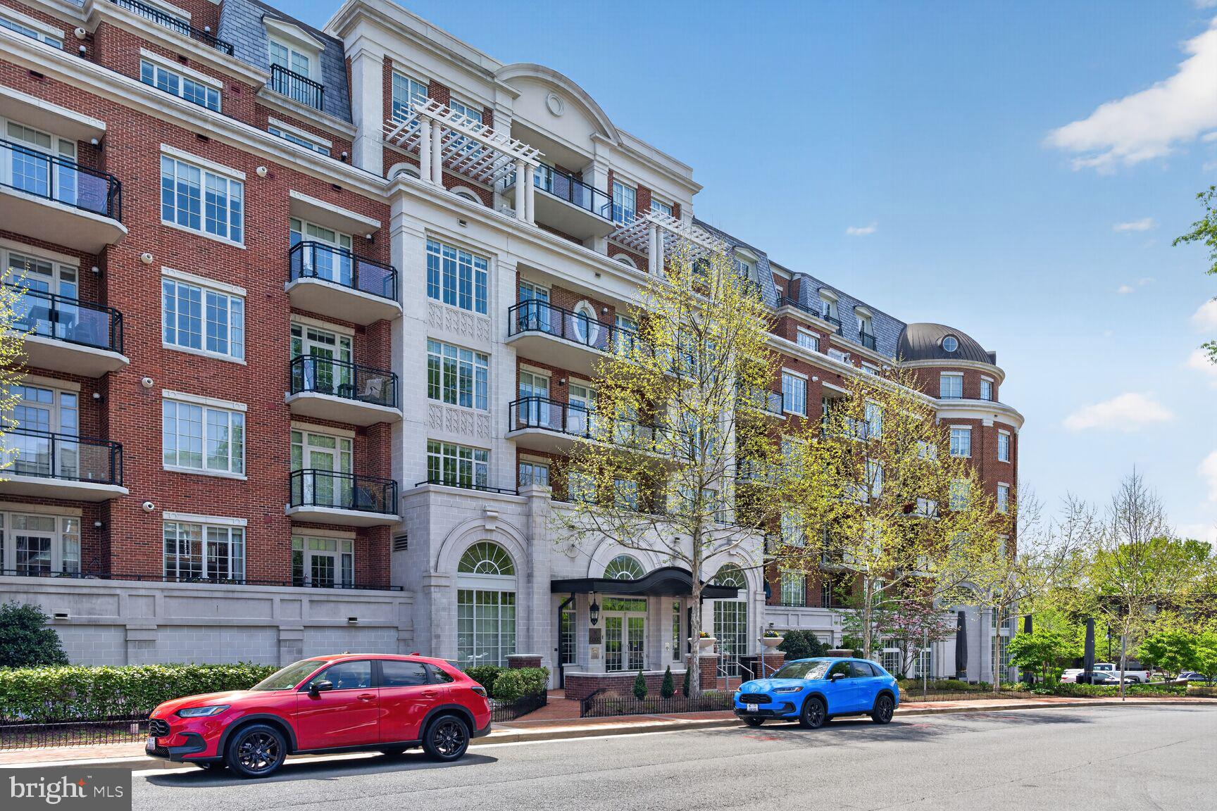 THE SIGNET - Residential
