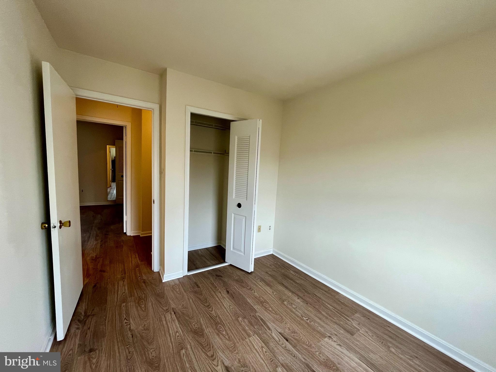 POINT OF WOODS - Residential Lease