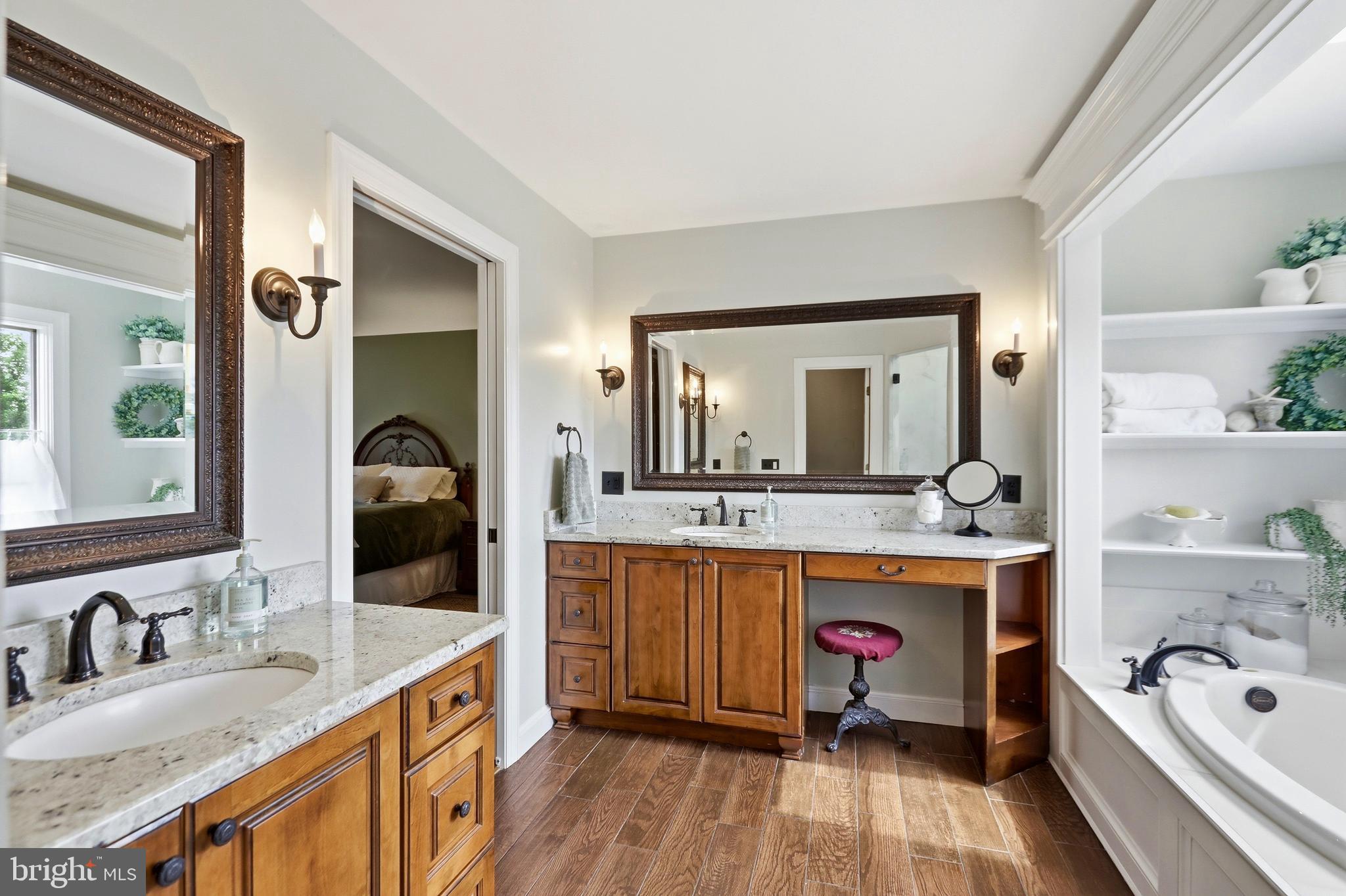 BERKELEY CHASE - Residential