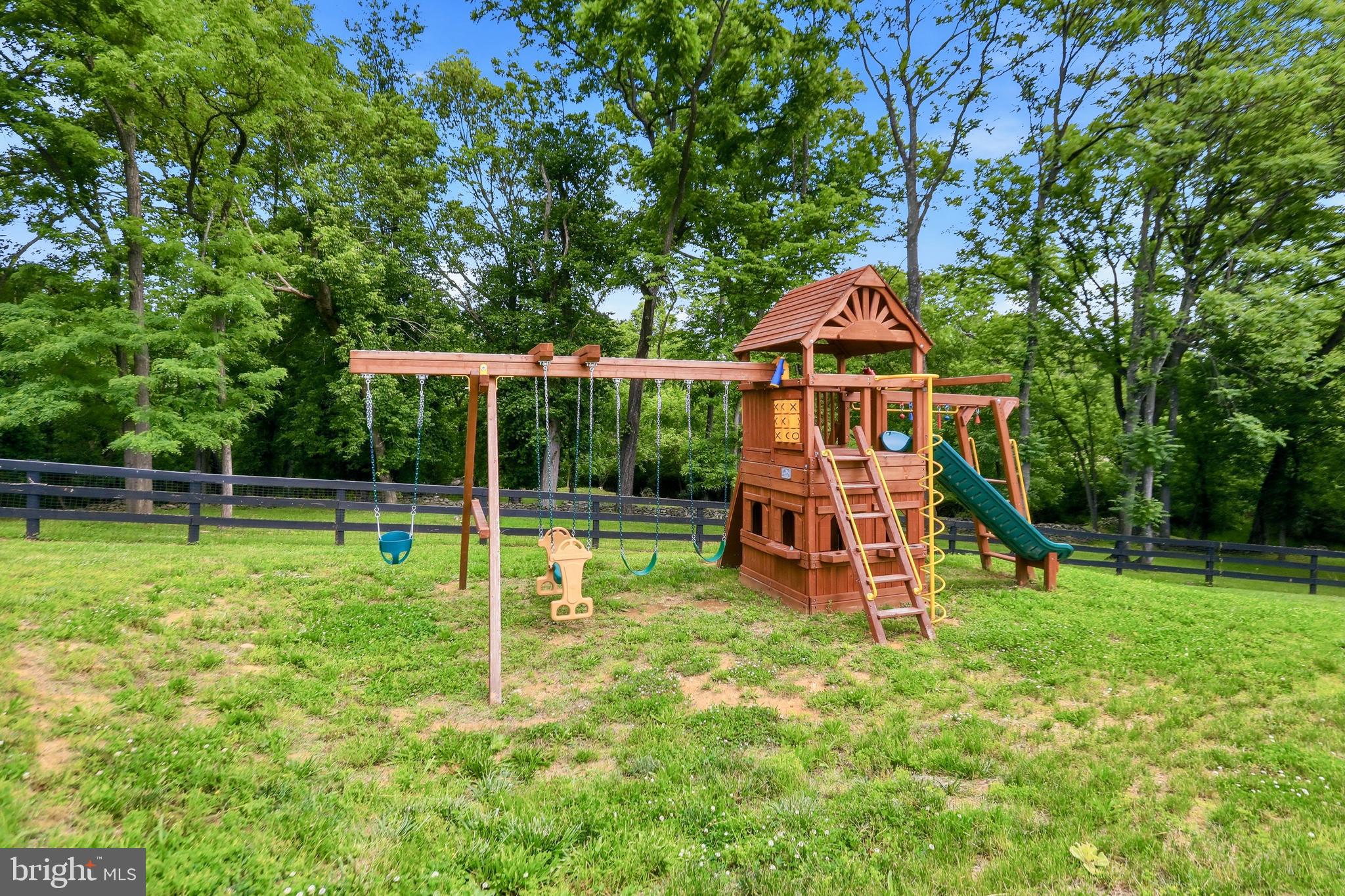 BERKELEY CHASE - Residential
