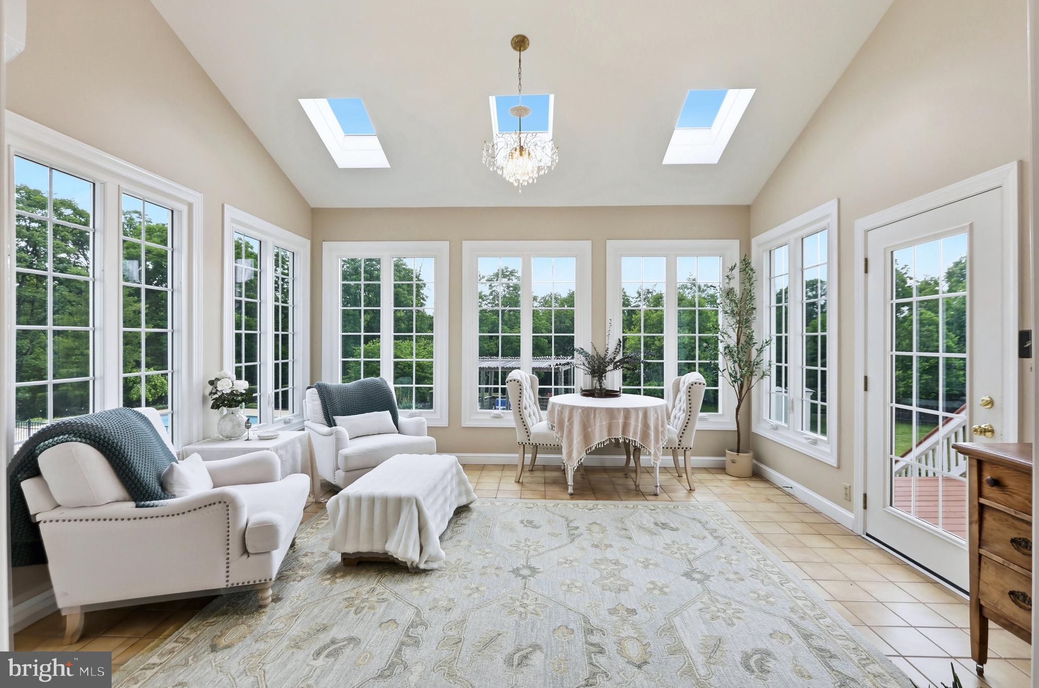 BERKELEY CHASE - Residential