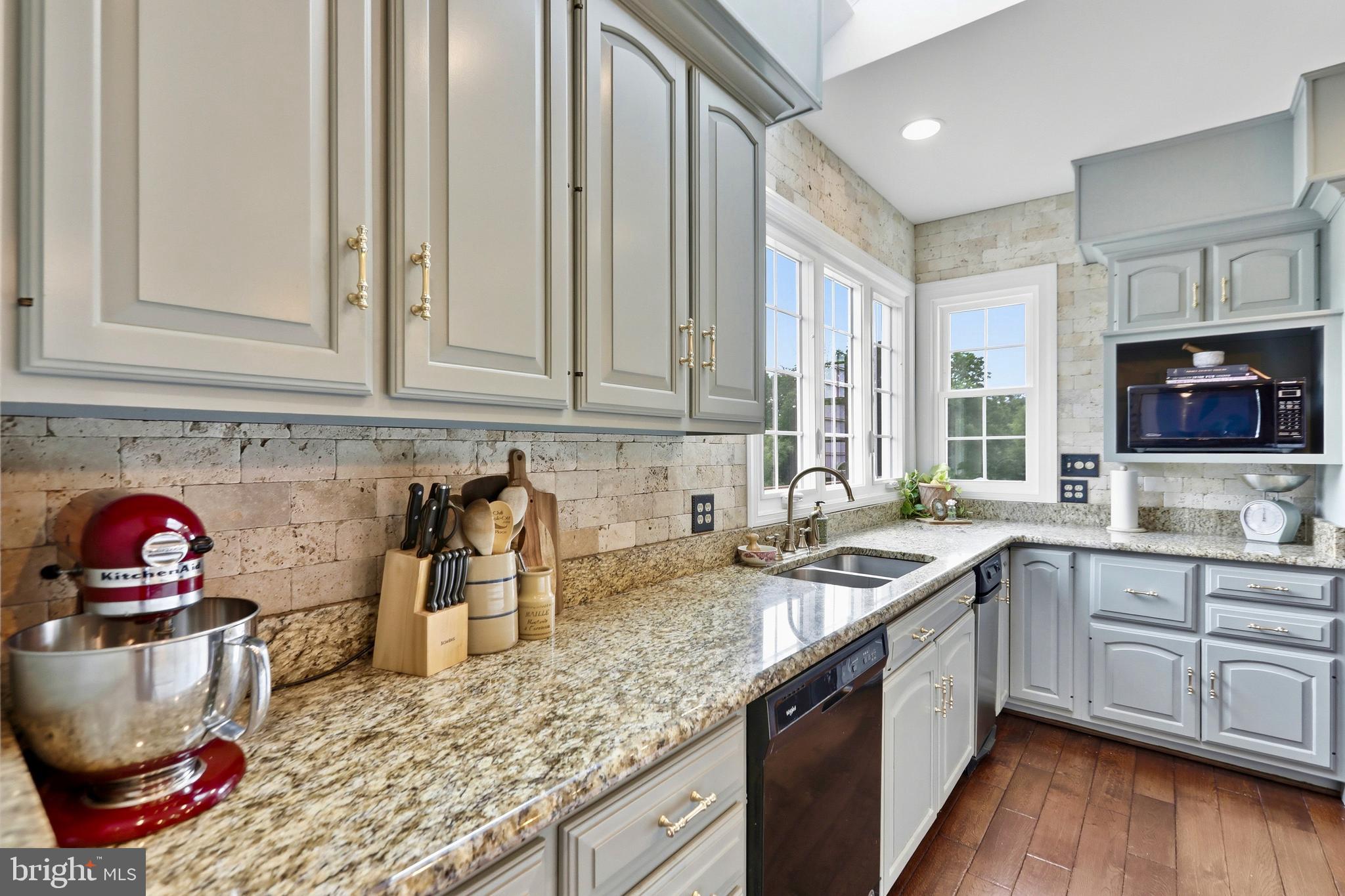 BERKELEY CHASE - Residential
