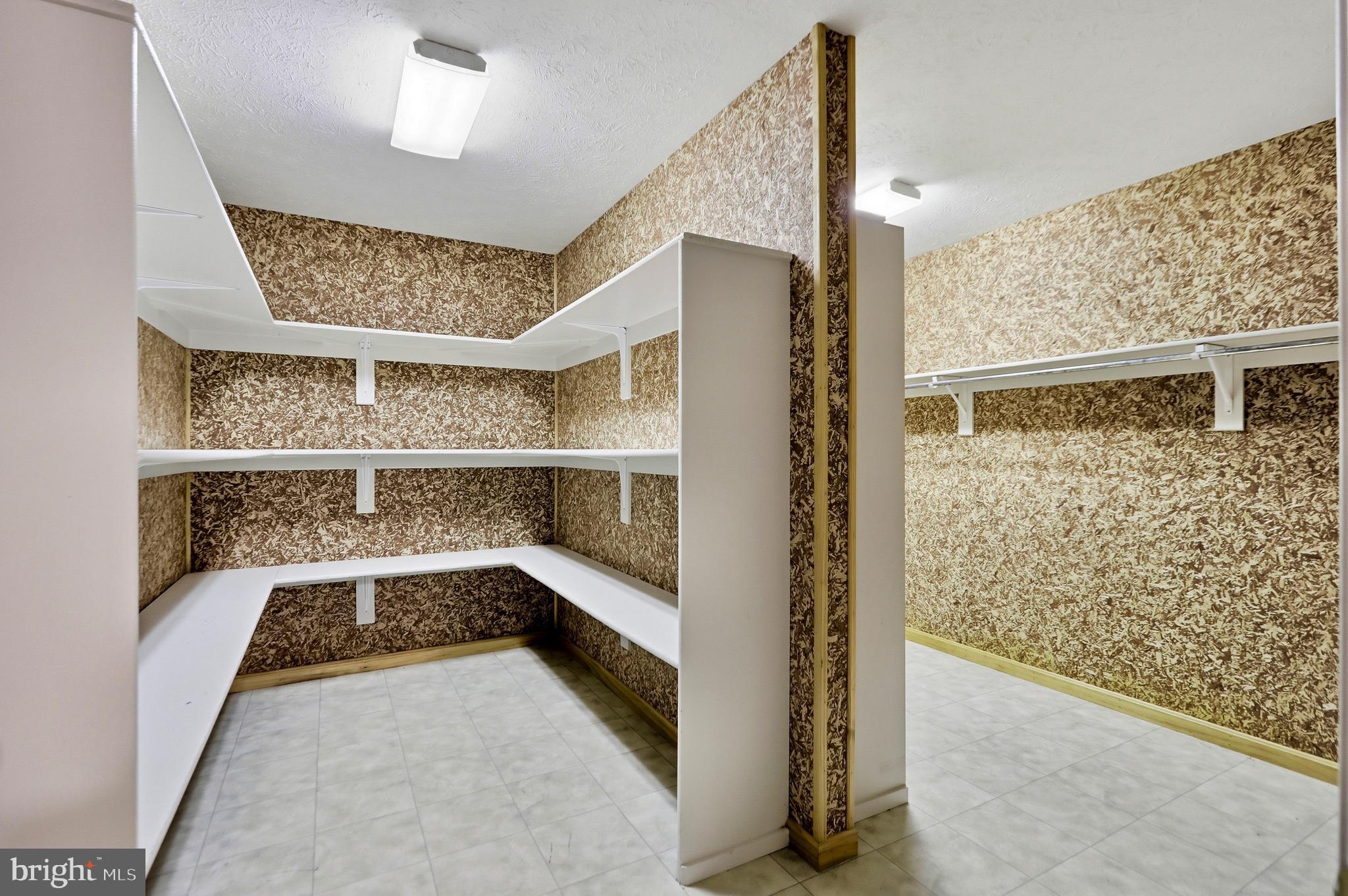 BERKELEY CHASE - Residential