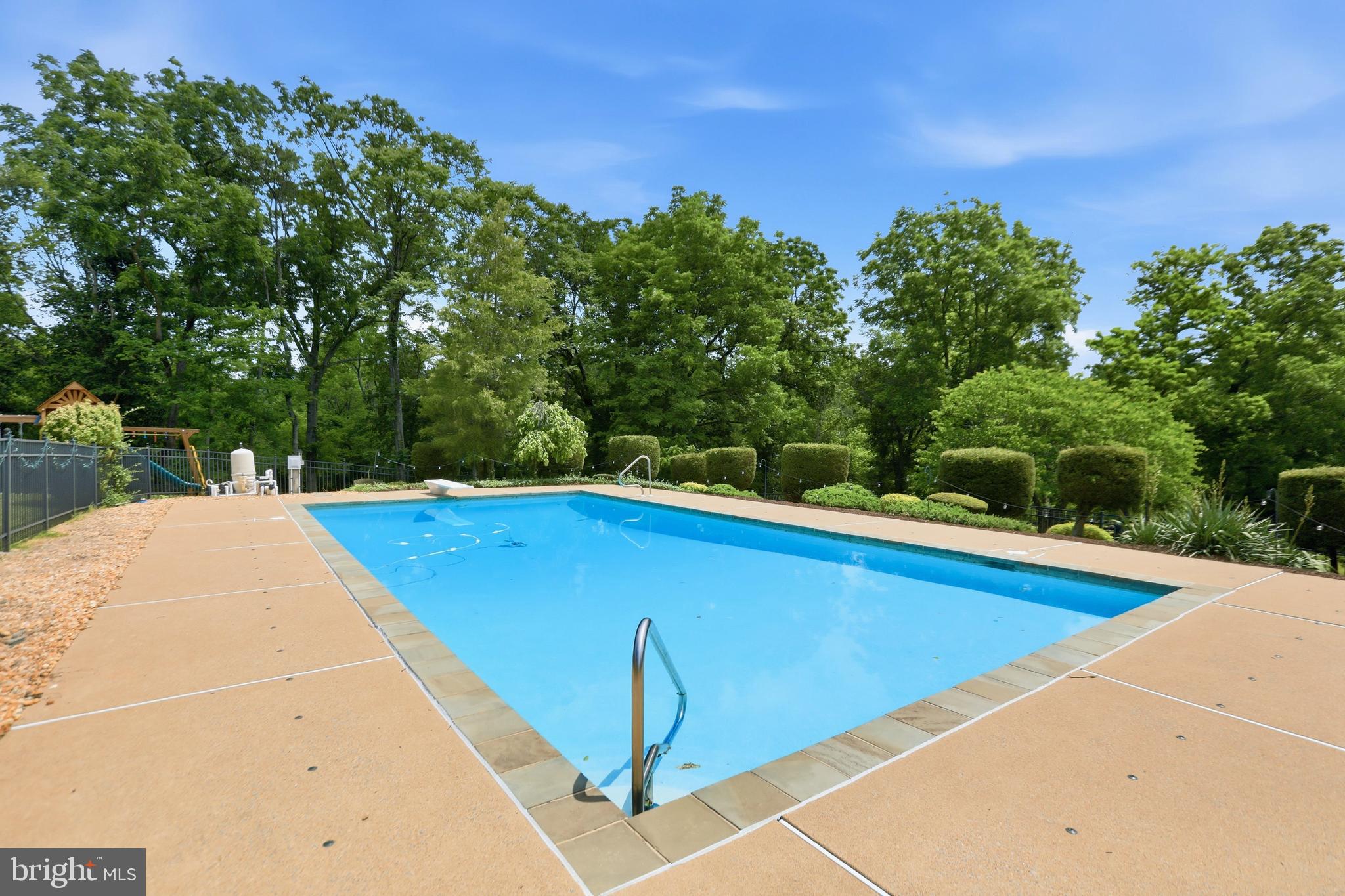 BERKELEY CHASE - Residential