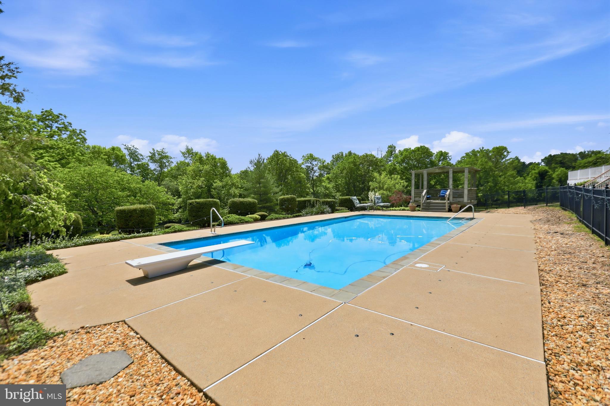 BERKELEY CHASE - Residential