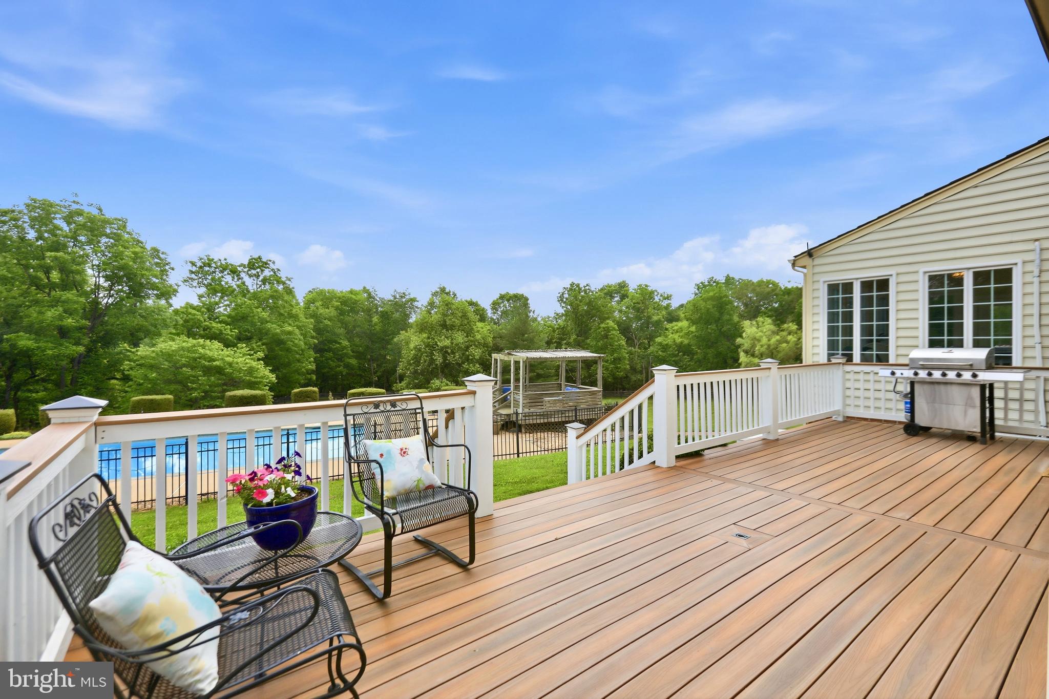 BERKELEY CHASE - Residential