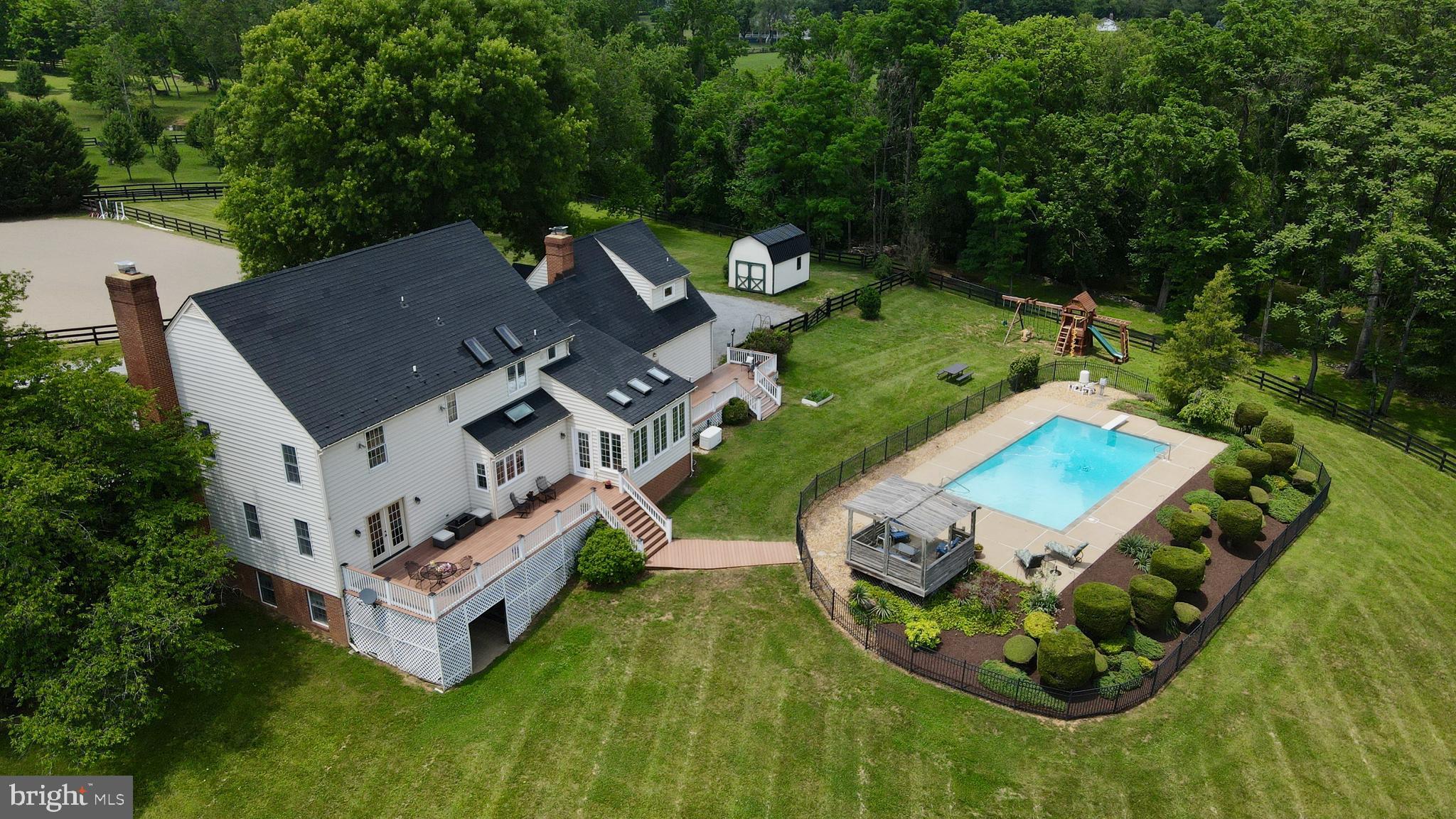 BERKELEY CHASE - Residential