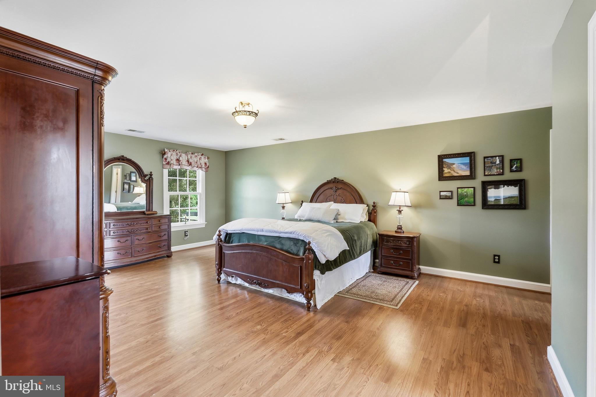 BERKELEY CHASE - Residential