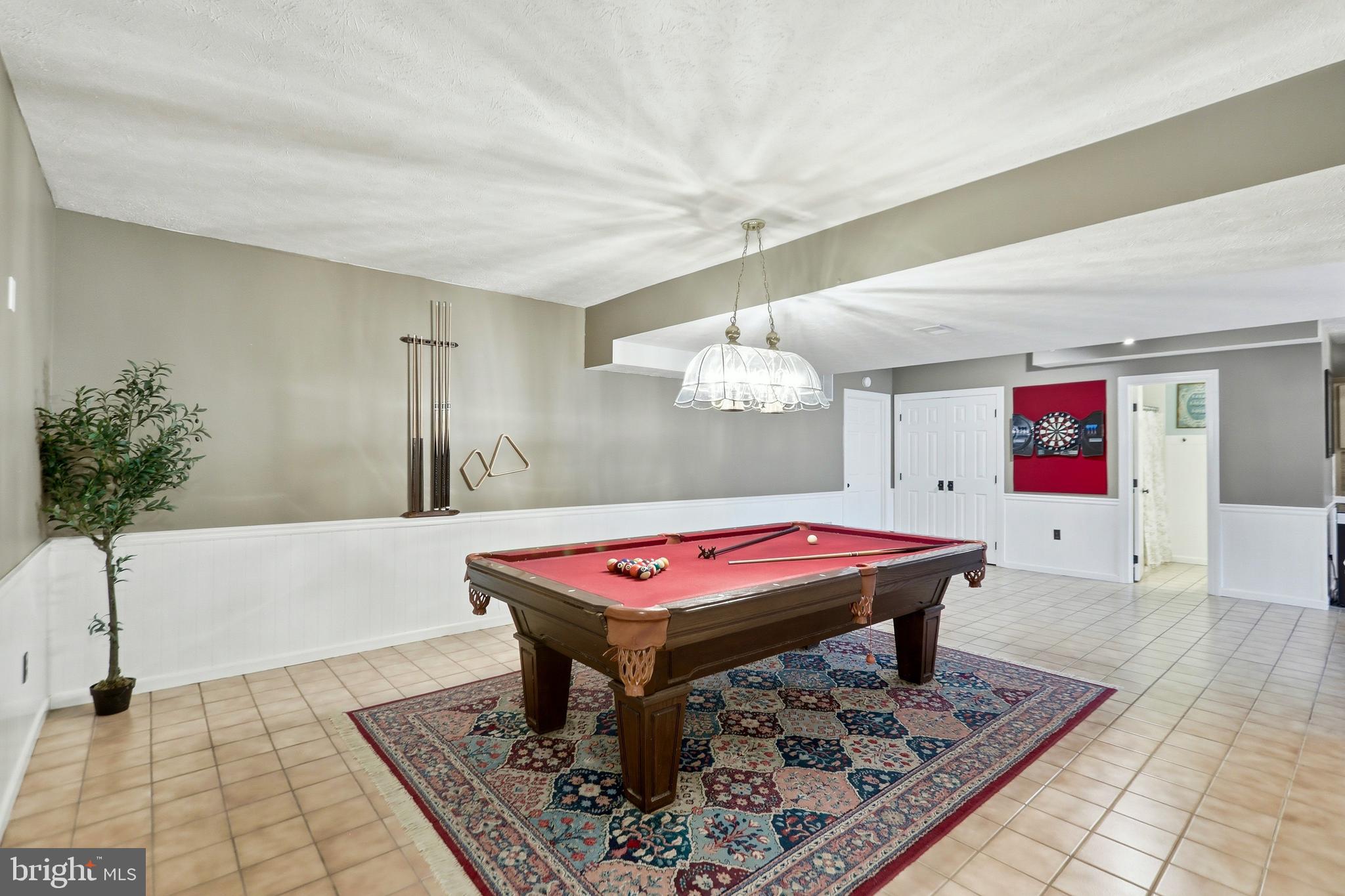 BERKELEY CHASE - Residential
