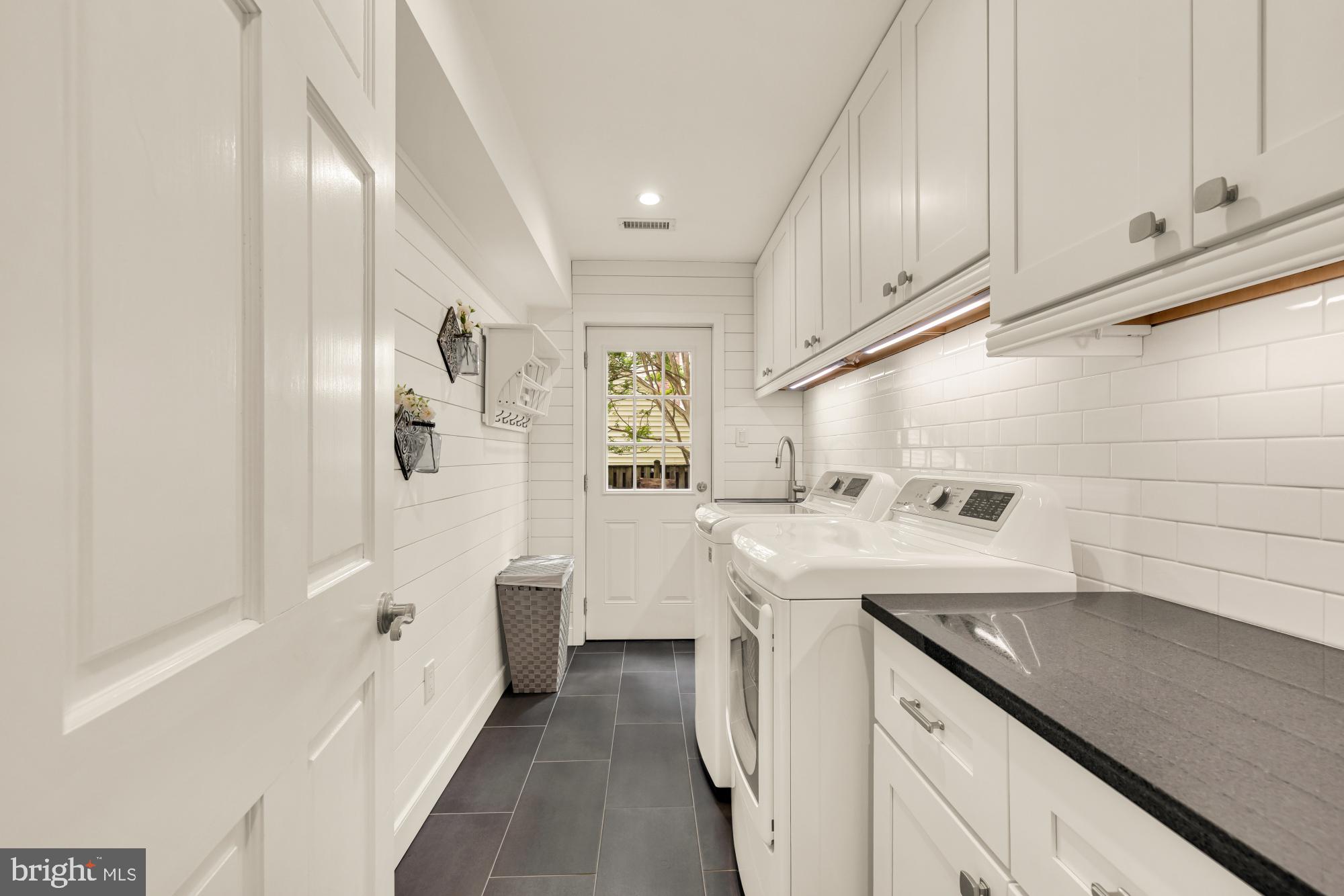 NORBECK ESTATES - Residential