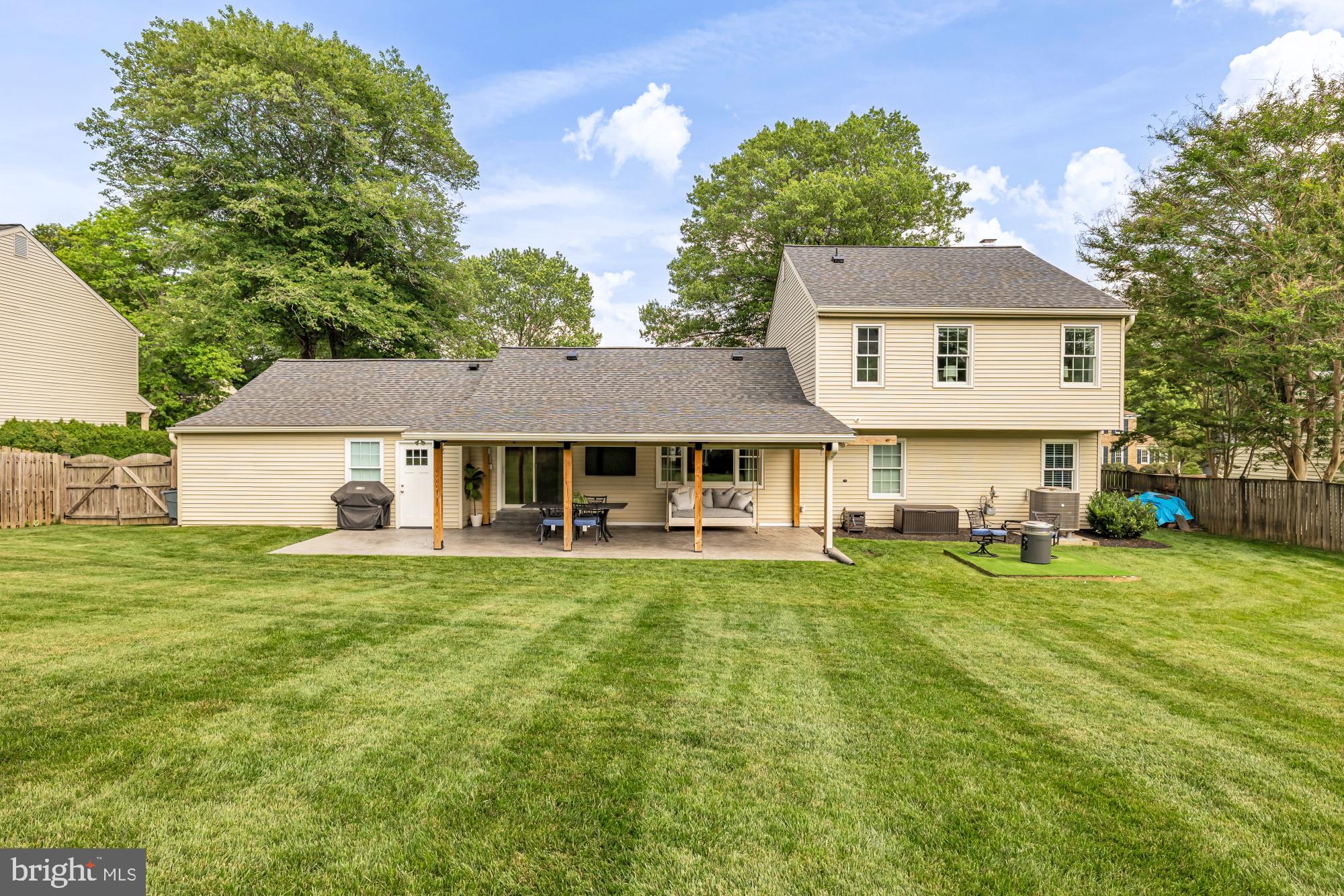 NORBECK ESTATES - Residential