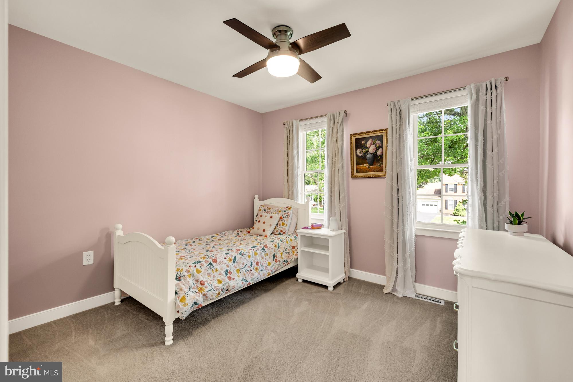 NORBECK ESTATES - Residential