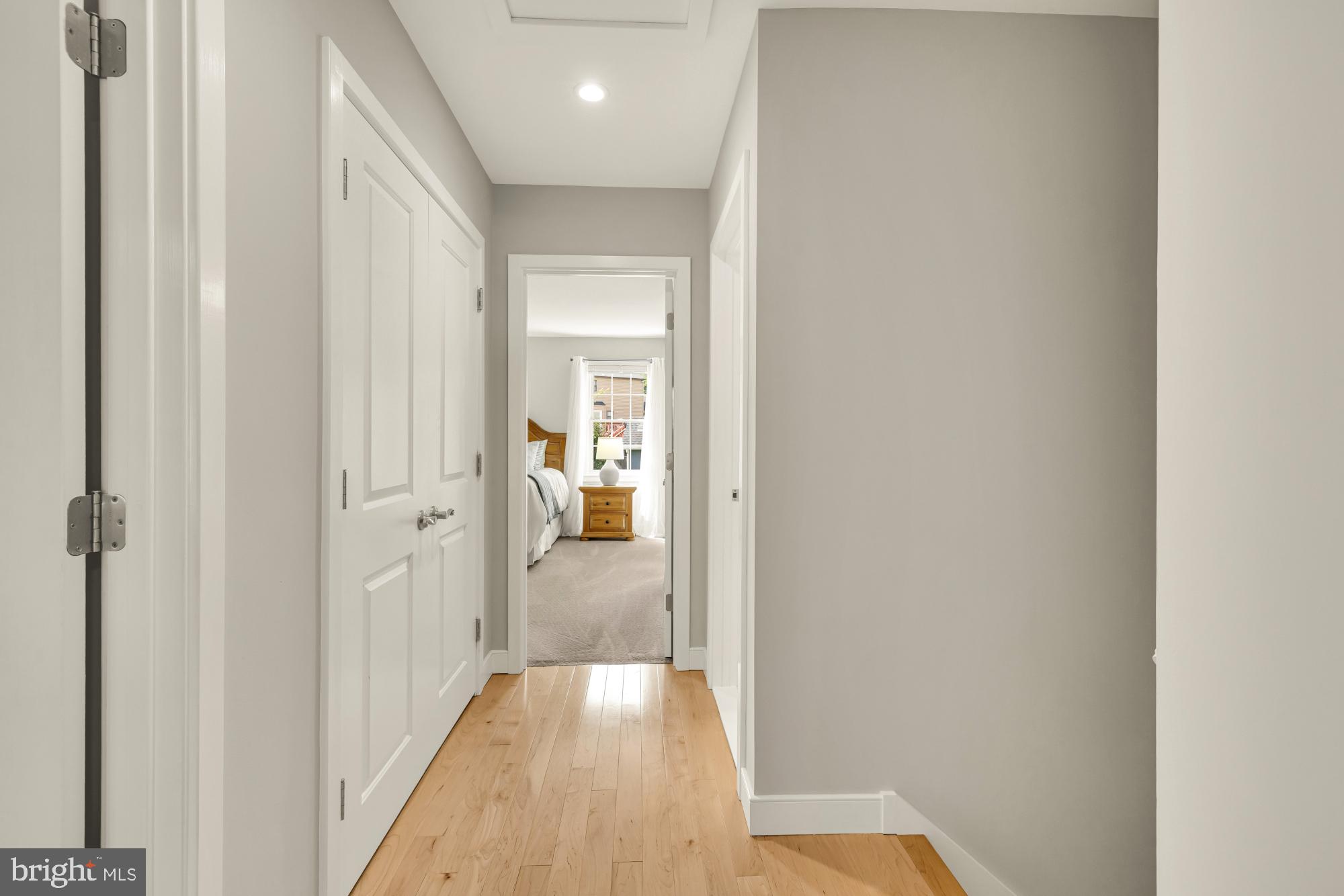 NORBECK ESTATES - Residential