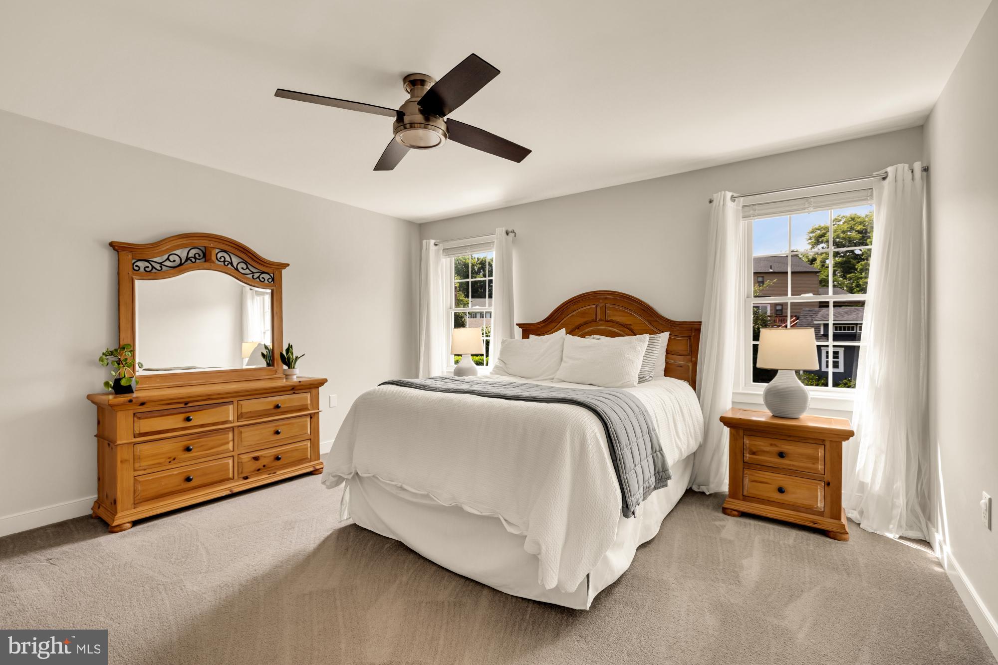 NORBECK ESTATES - Residential