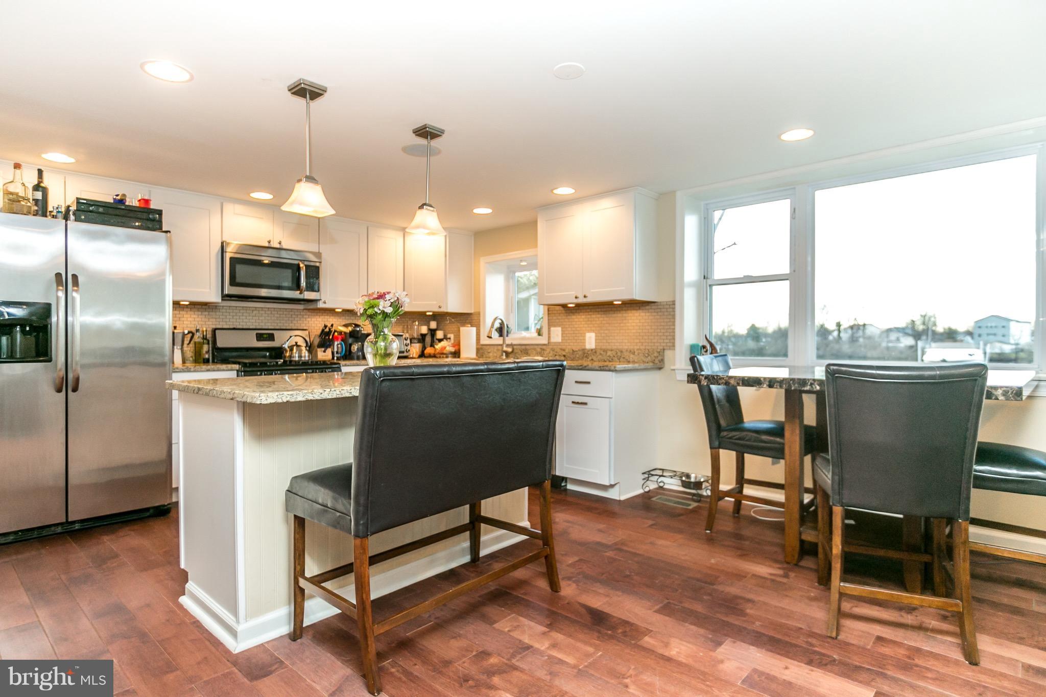 MURRAY POINT - Residential Lease